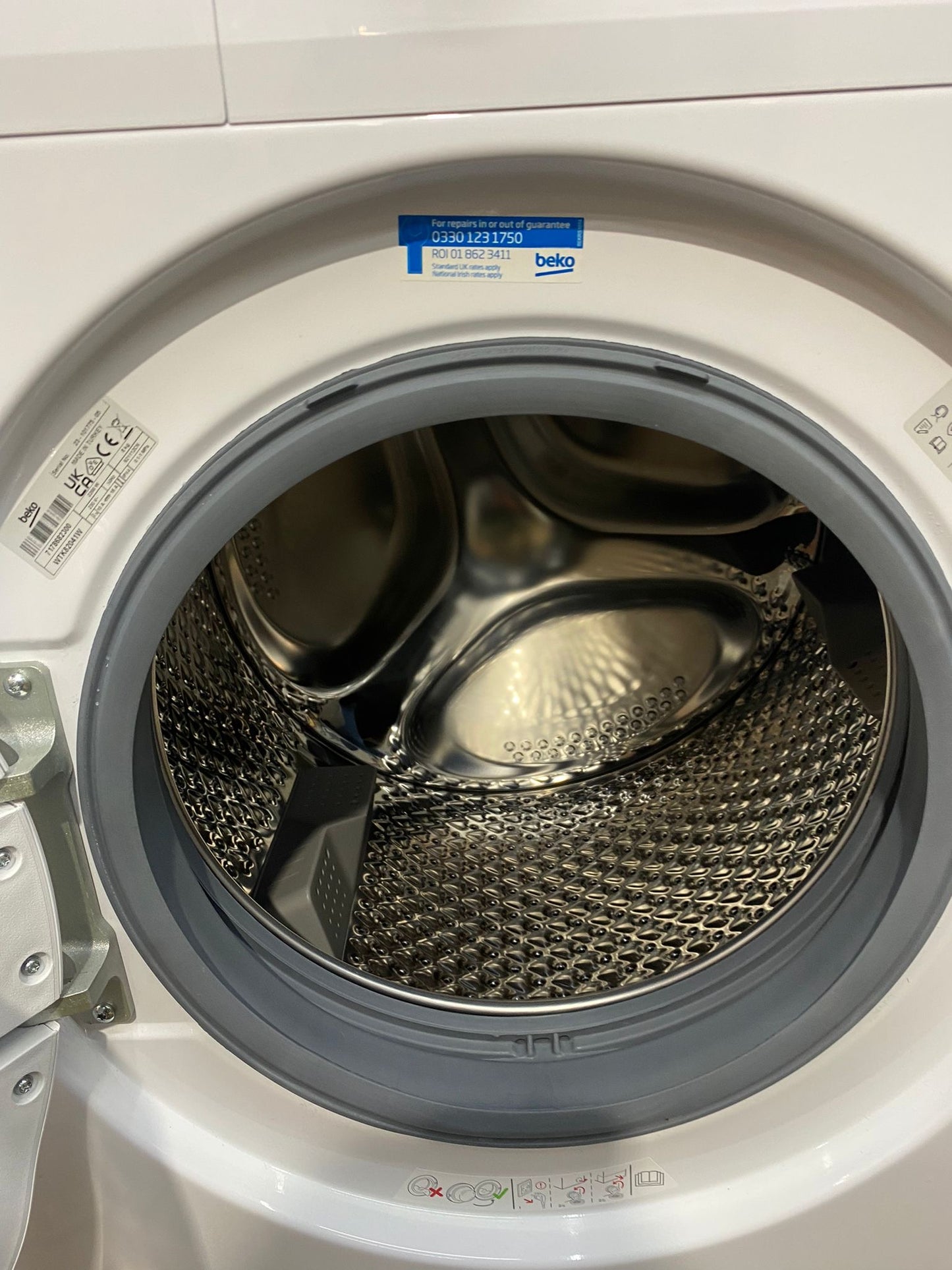 Beautiful Beko White 8KG Washing Machine For Sale