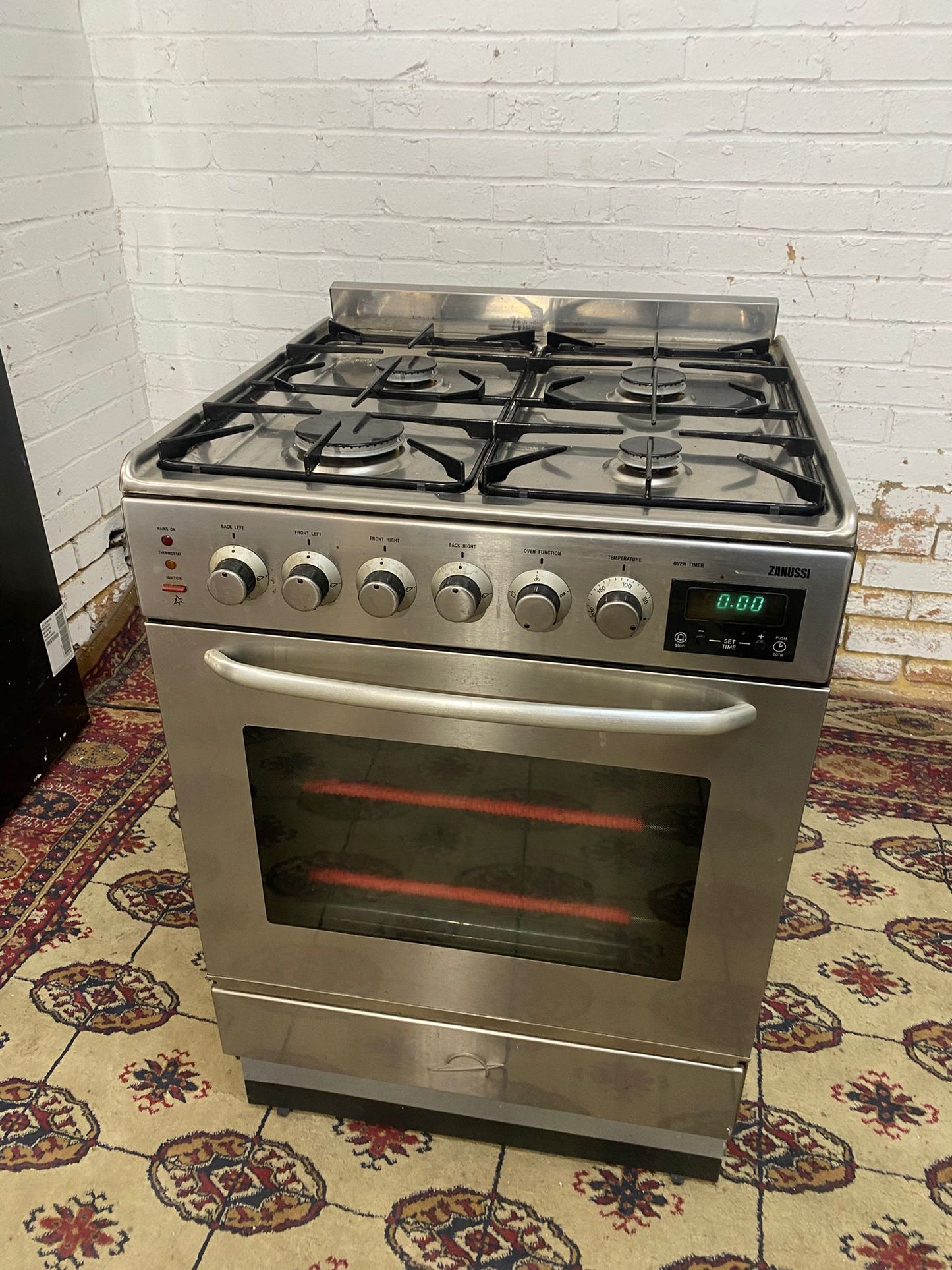Zanussi 60CM Stainless Steel Gas Cooker With Large Oven For Sale