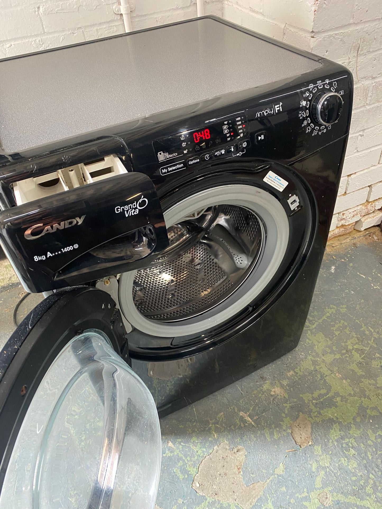Beautiful Candy Black 8KG Washing Machine For Sale