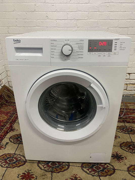 Beautiful Beko 9KG Washing Machine For Sale
