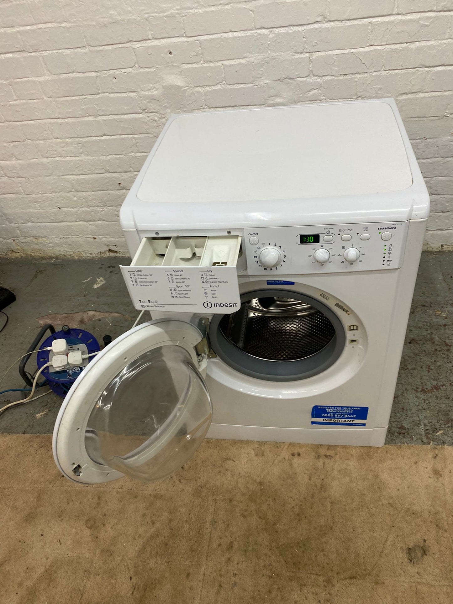 Indesit 7/5KG Washer Dryer For Sale