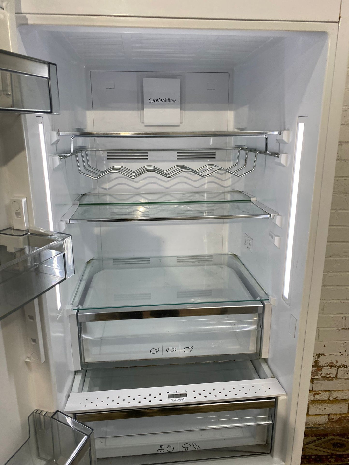 Beautiful TopBrand Sharp White Frost Free Fridge Freezer For Sale