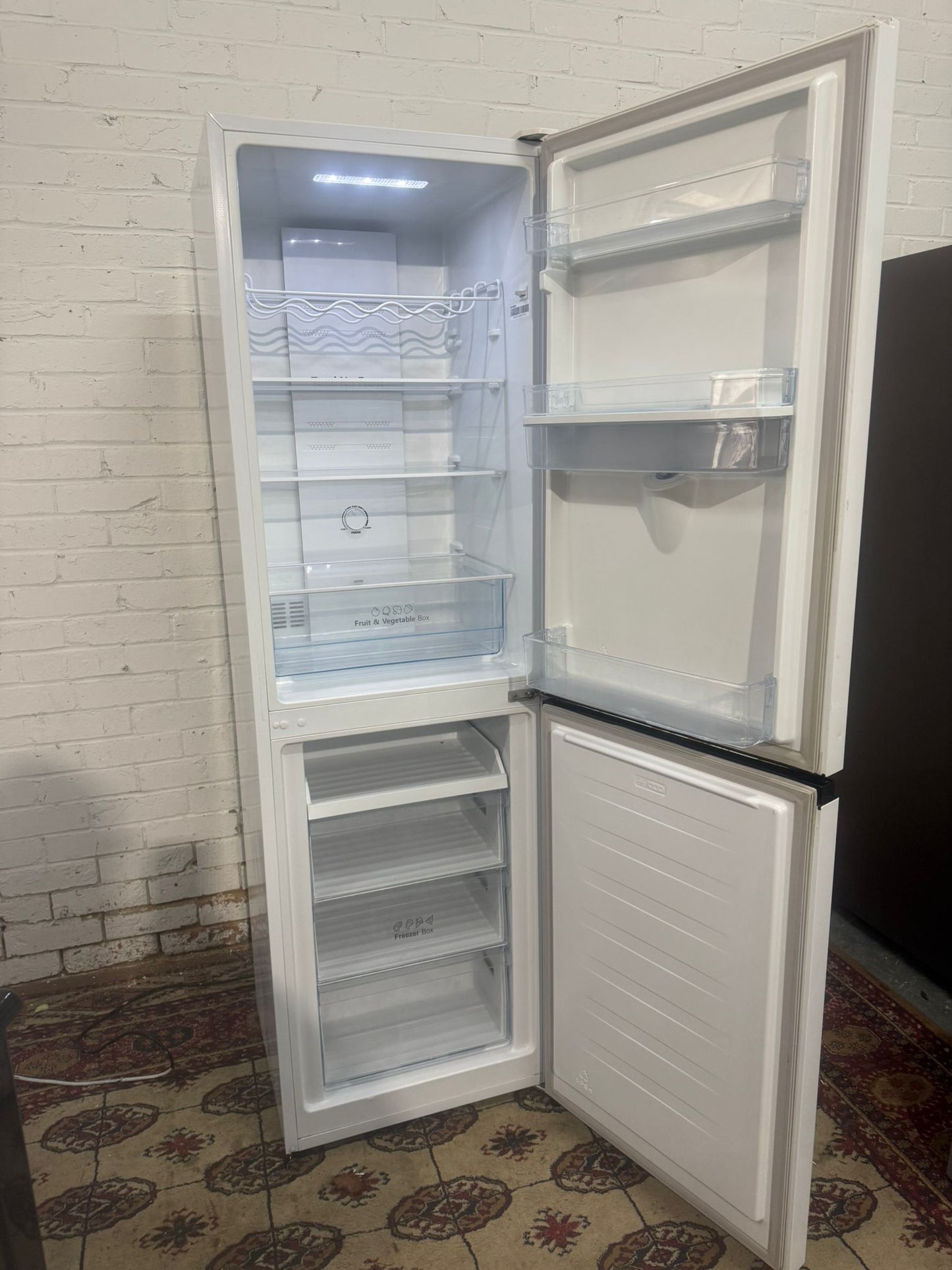đźššTall Hisense Fridge Freezer With Water Dispenser Frost Free Fridge Freezer For Sale