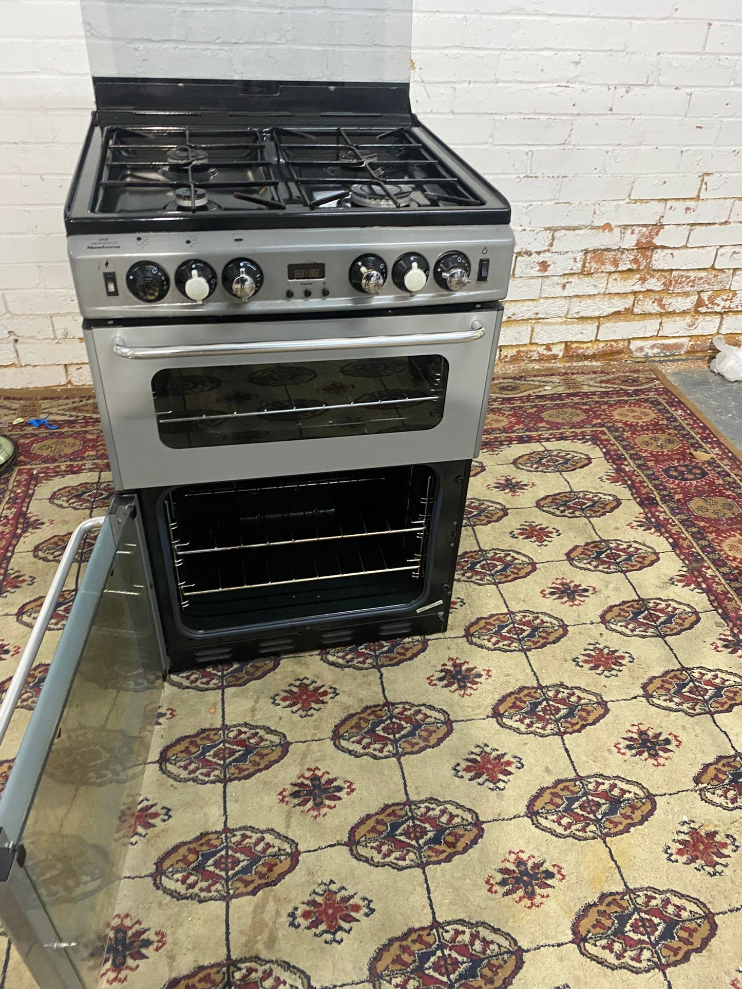 🚚Grey 60cm Gas Cooker With Oven/Grill For Sale