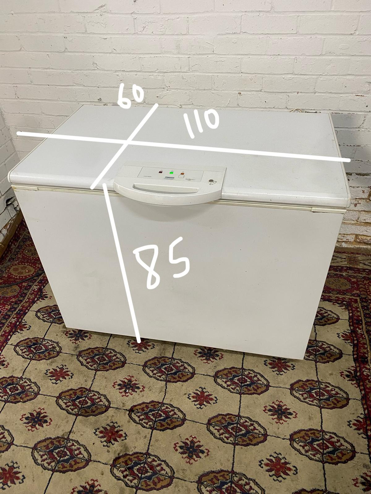 Beautiful Commercial Zanussi Chest Freezer Frost Free Technology For Sale