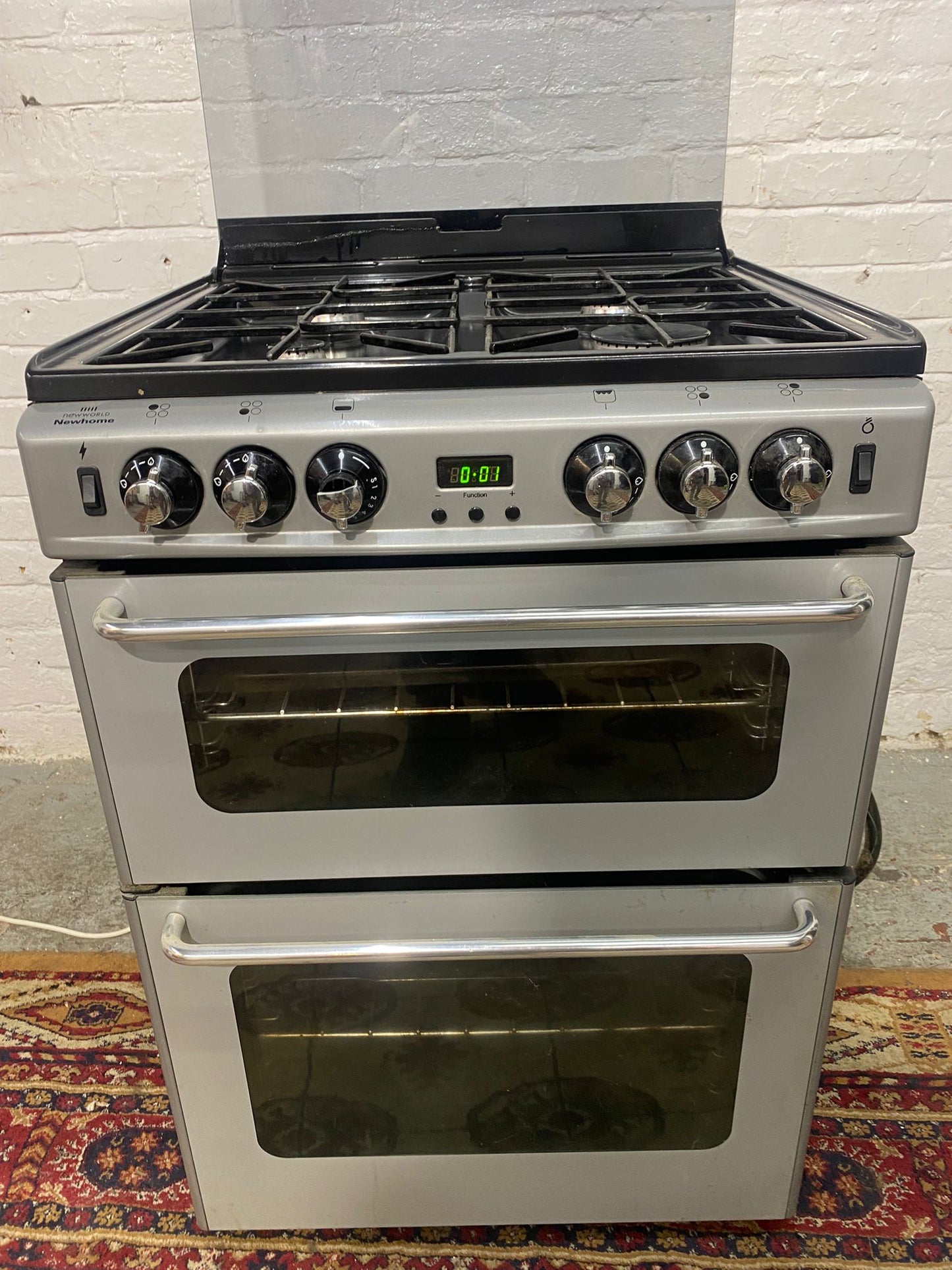 Beautiful 60CM Grey Gas Cooker With Grill/Oven For Sale