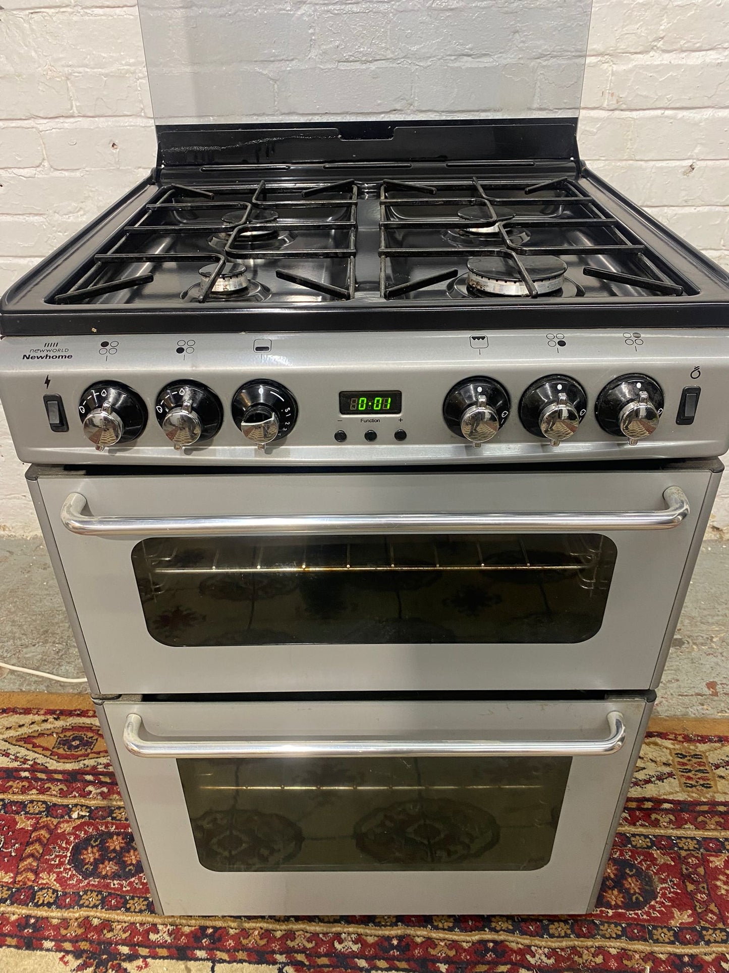 Beautiful 60CM Grey Gas Cooker With Grill/Oven For Sale