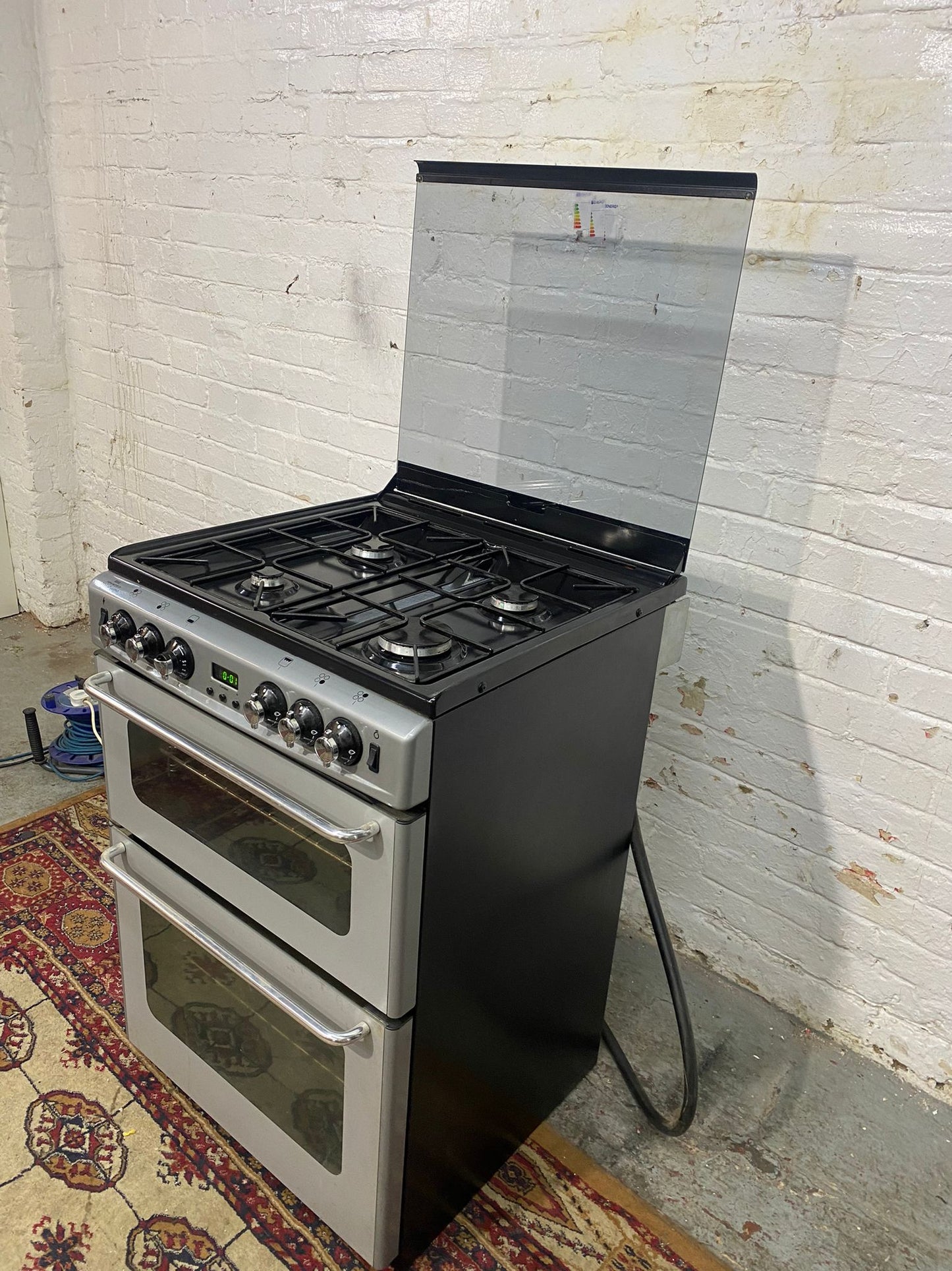 Beautiful 60CM Grey Gas Cooker With Grill/Oven For Sale