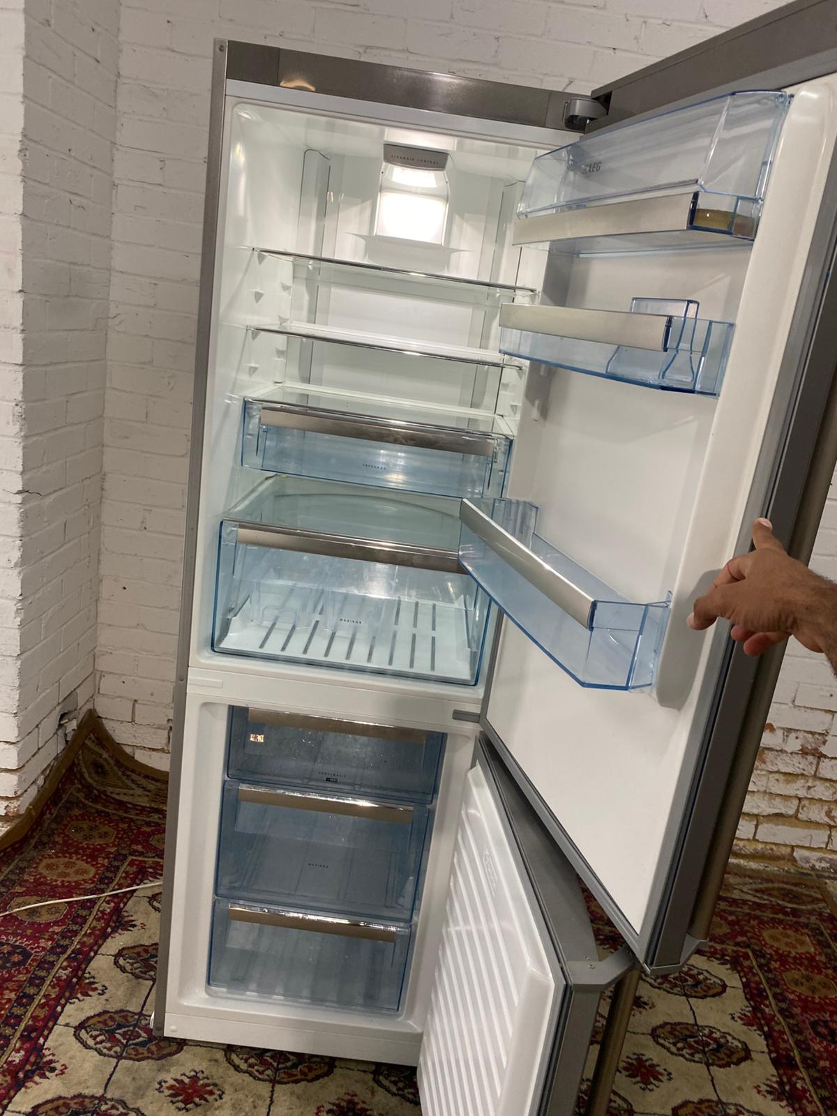 AEG Stainless Steel Frost Free Fridge Freezer