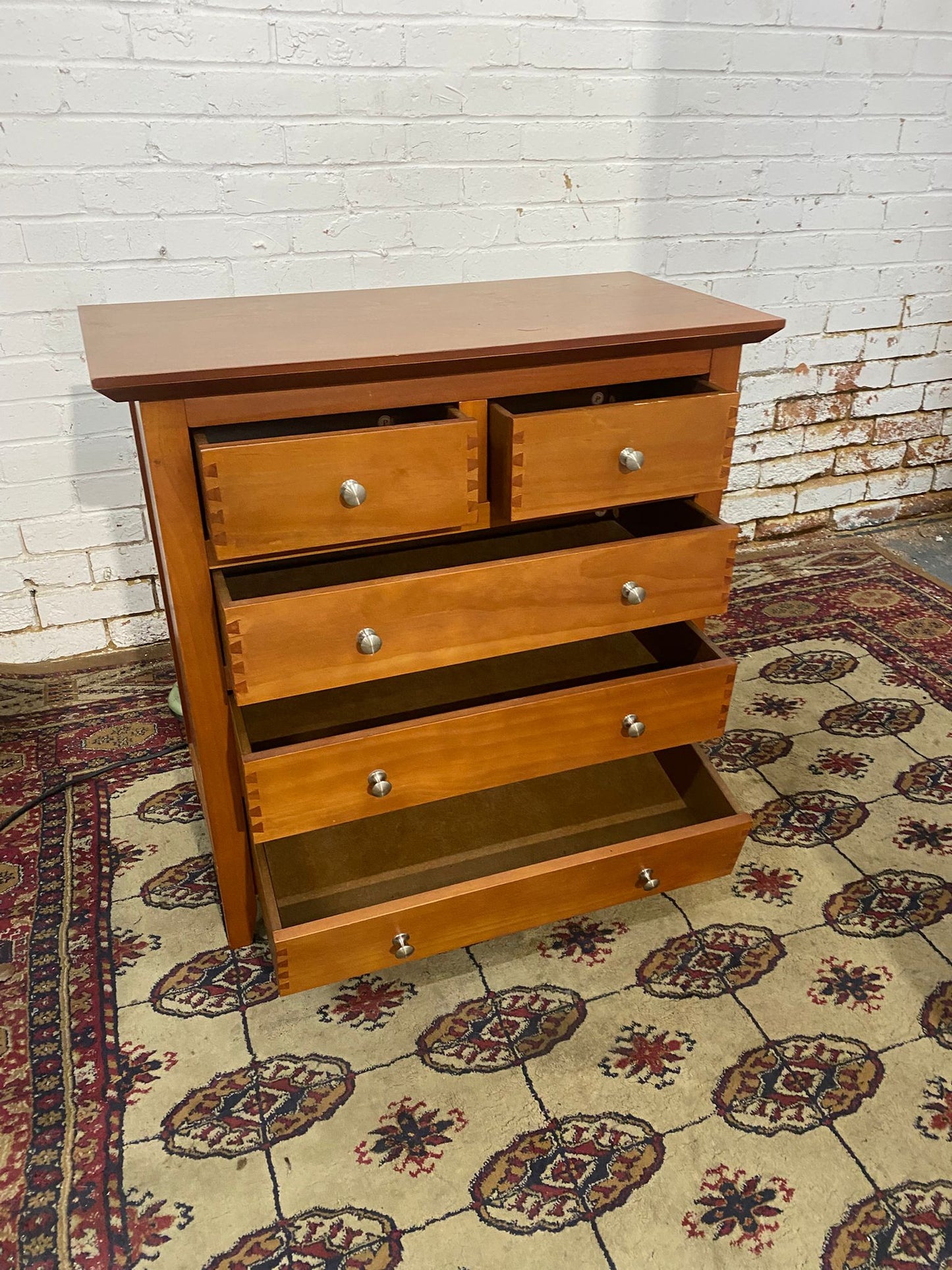 🚚Beautiful Stylish 5Drawers Assemble Chest Dresser For Sale