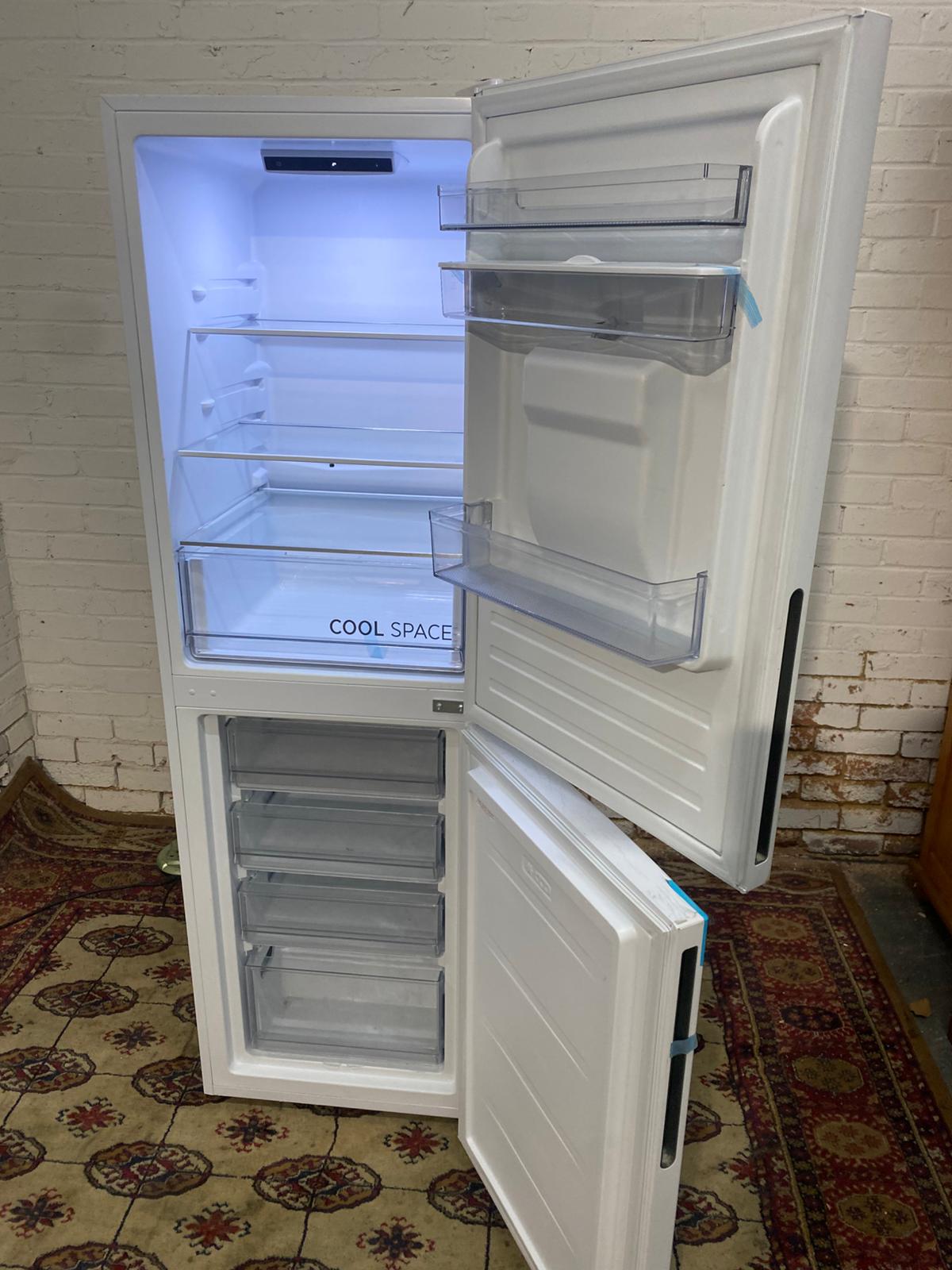 🚚Hoover Fridge Freezer With Water Dispenser For Sale