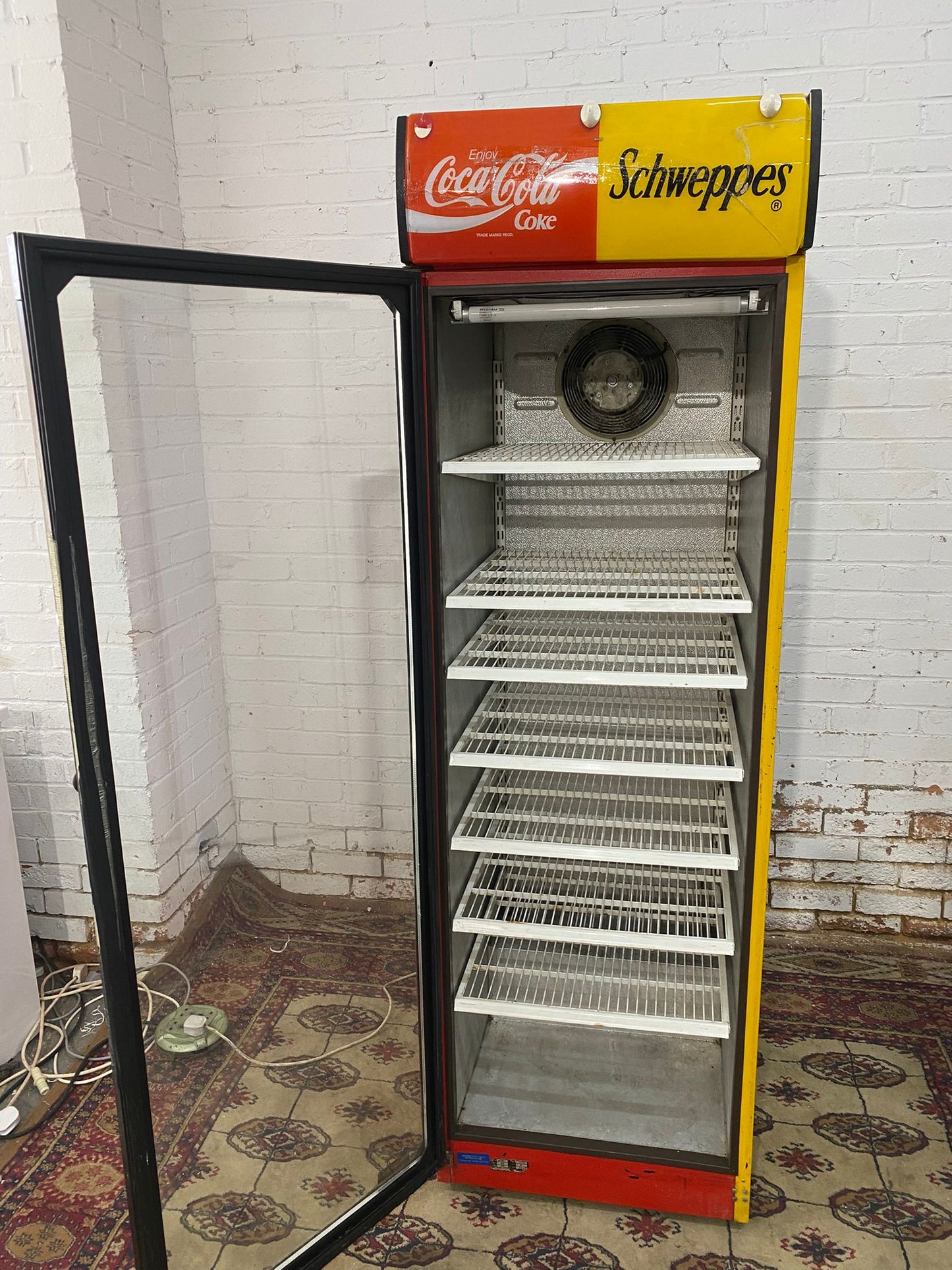 🚐🚐 2M Tall Coca Cola Commercial Standing Drinks Fridge For Sale