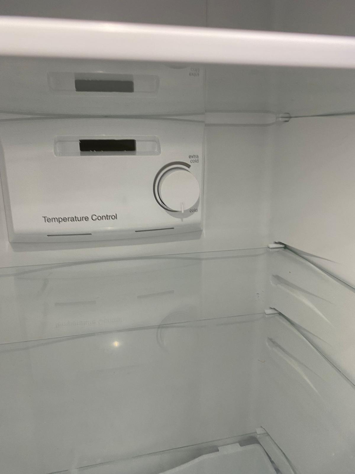 🚐🚐Beautiful TopBrand Bosch Fridge Freezer For Sale