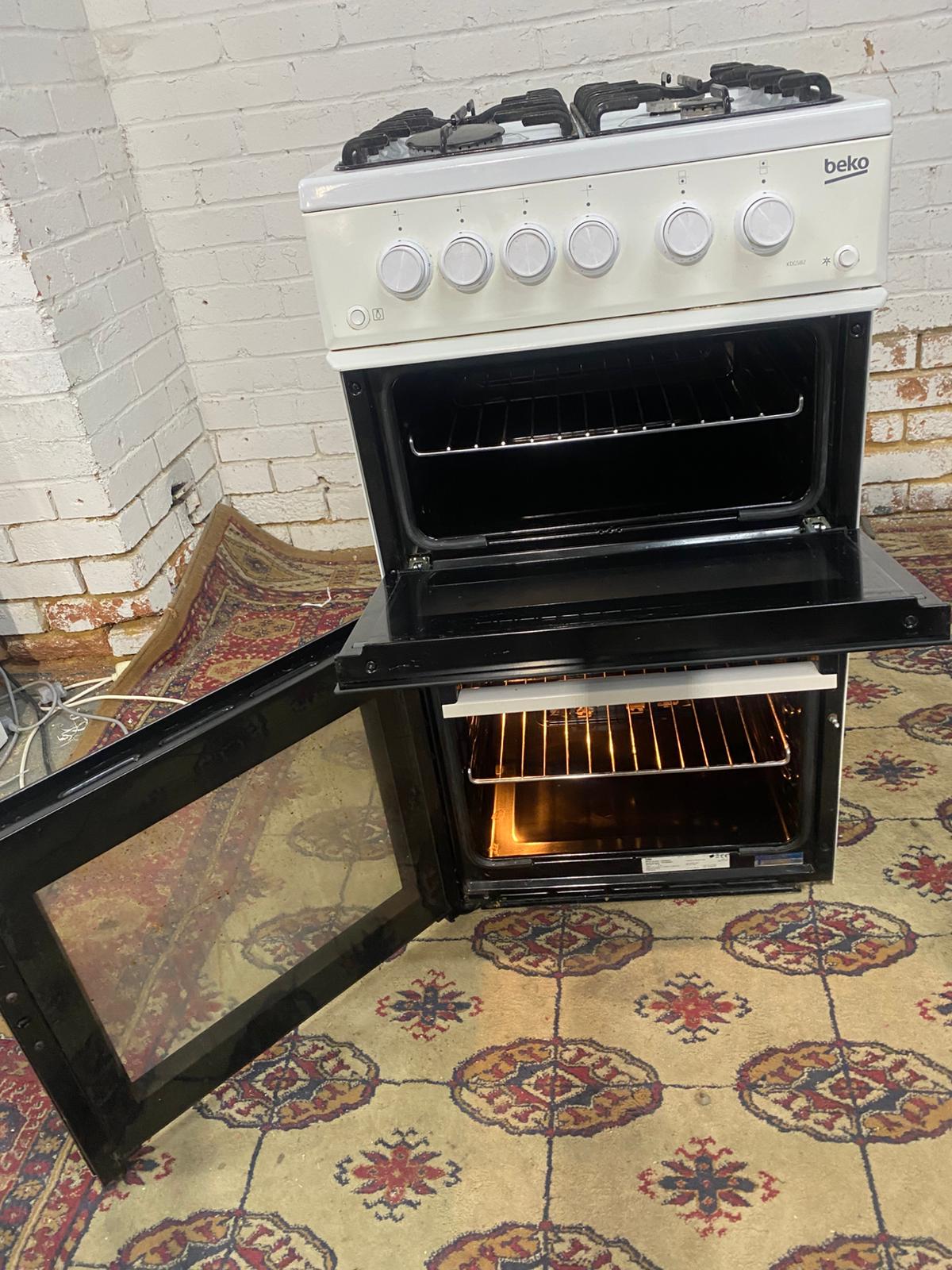 🚚Beautiful 50CM Beko White Gas Cooker With Oven/Grill For Sale