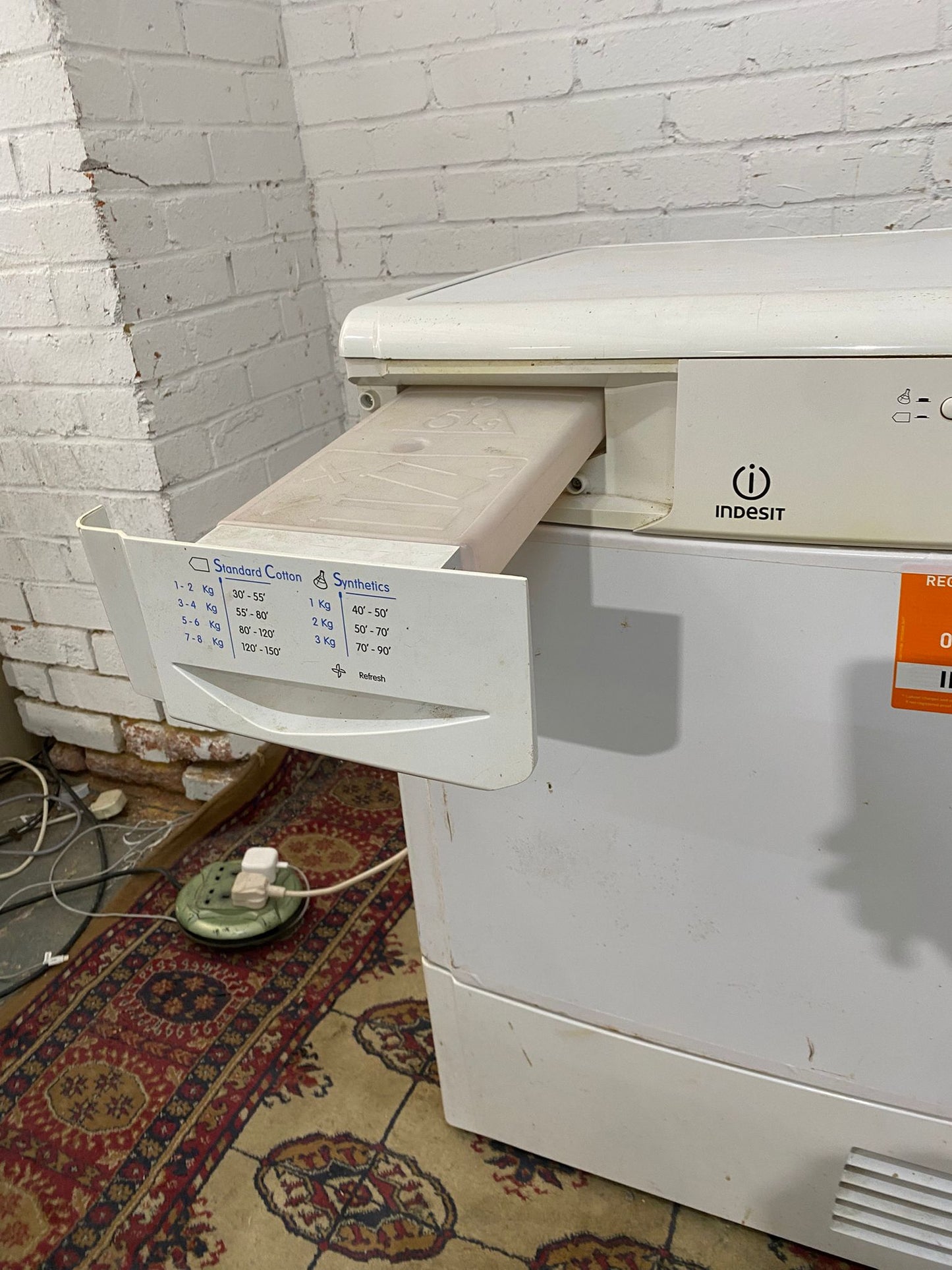 🚐🚐Indesit 8KG Condenser Dryer For Sale