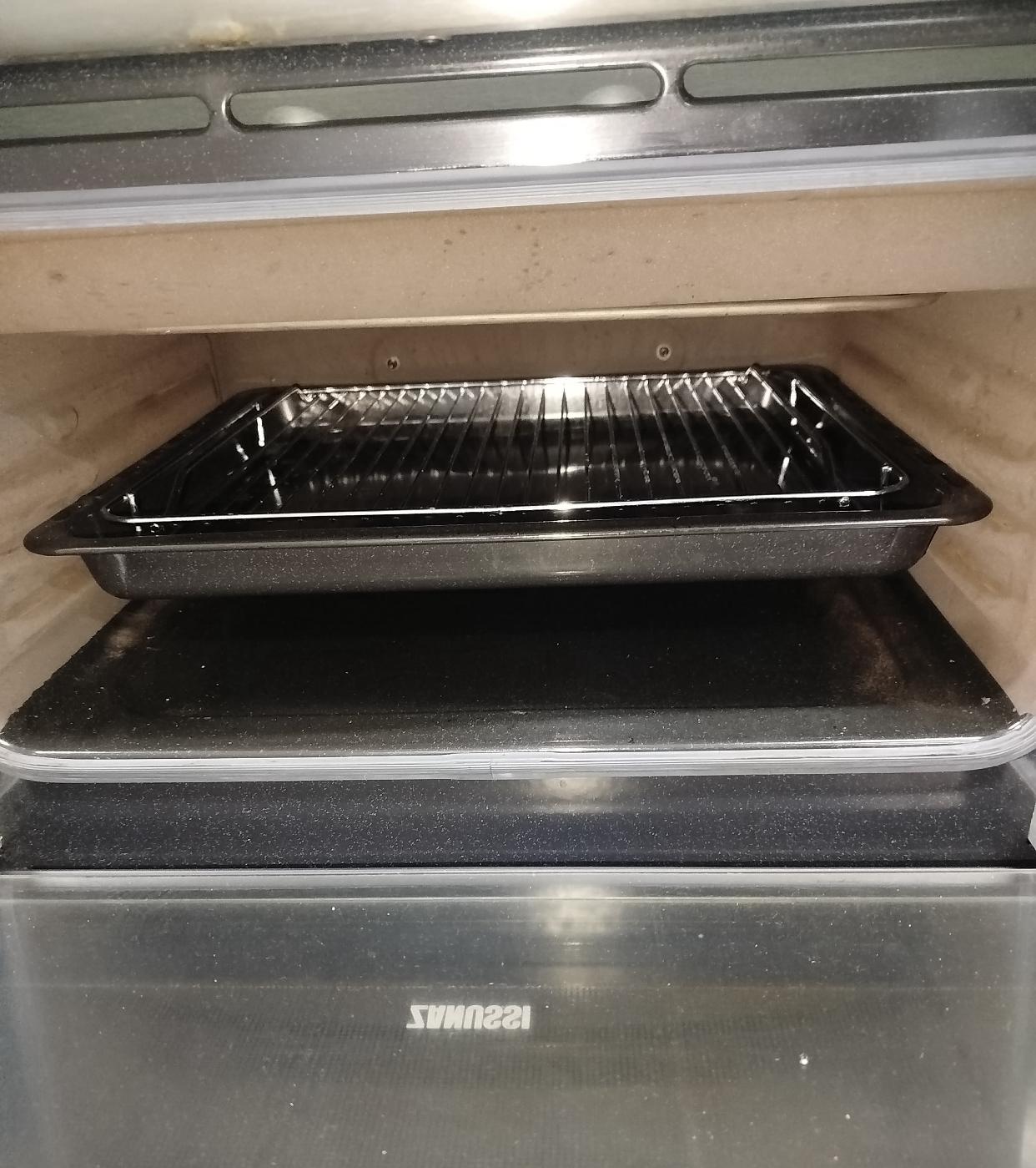 FREE DELIVERY Zanussi 60 CM Electric Cooker With Oven/Grill For Sale