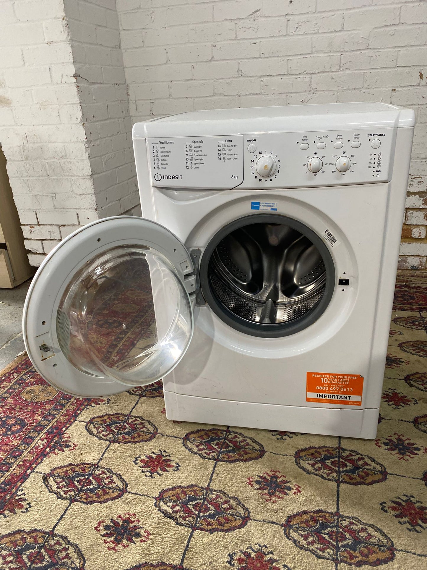 🚚Beautiful Indesit 8KG Washing Machine For Sale