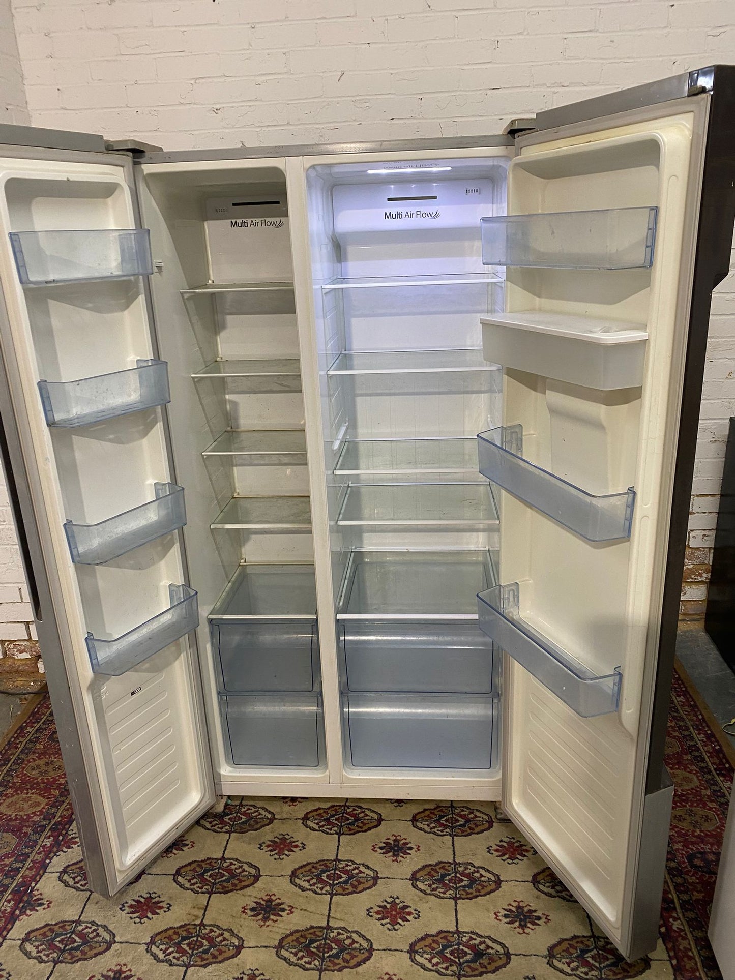 🚐🚐Logik Grey NonPlumb American Fridge Freezer With Water Dispenser For Sale