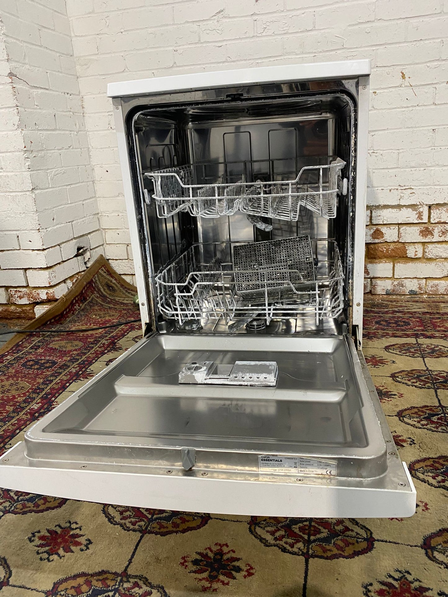 🚚FREE DELIVERY Beautiful Curreys 60CM Dish Washer For Sale
