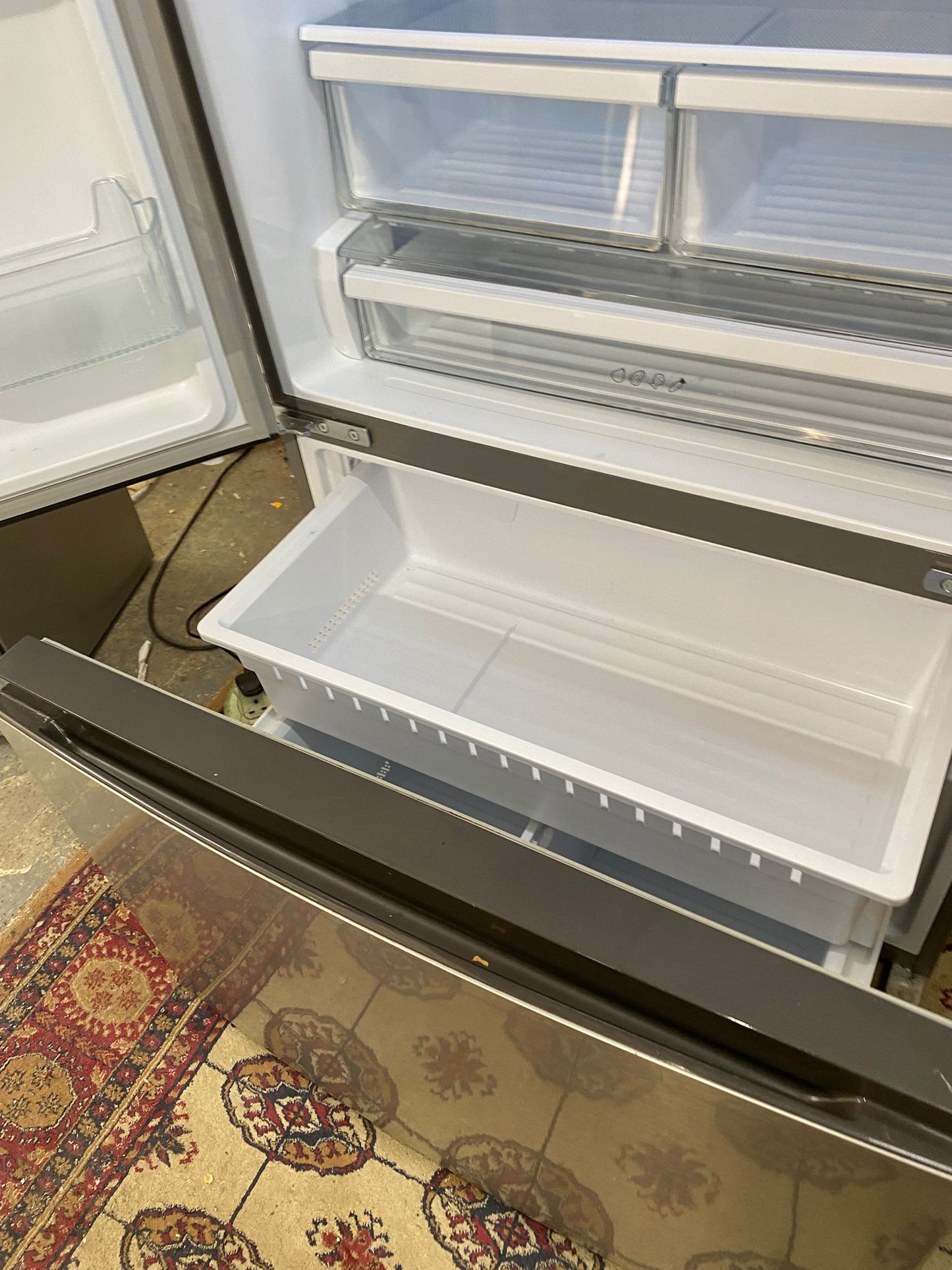 Beautiful Hisense 92CM Wide Stainless Steel French Style Fridge Freezer For Sale
