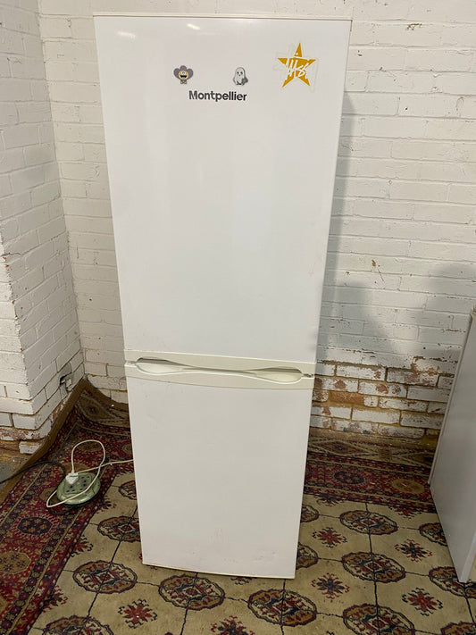 Beautiful Medium MontPellier Fridge Freezer For Sale
