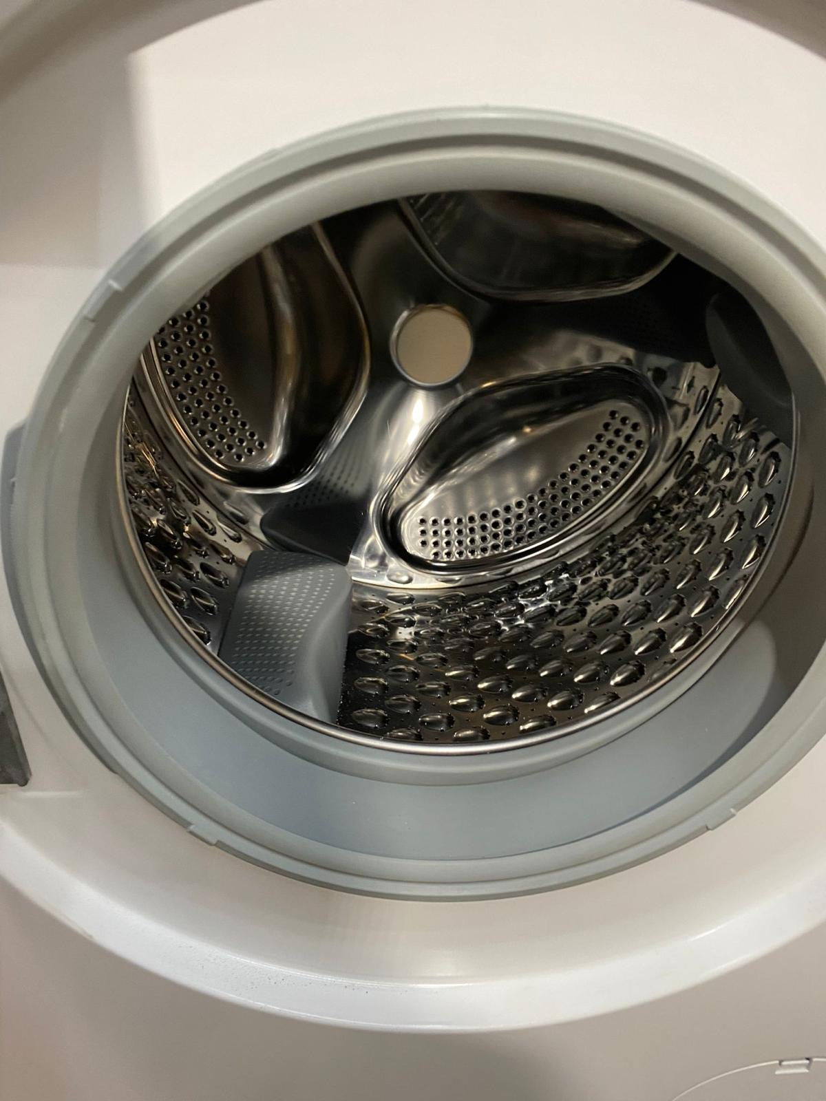 Top Brand Bosch 8/5KG Washer Dryer Combo