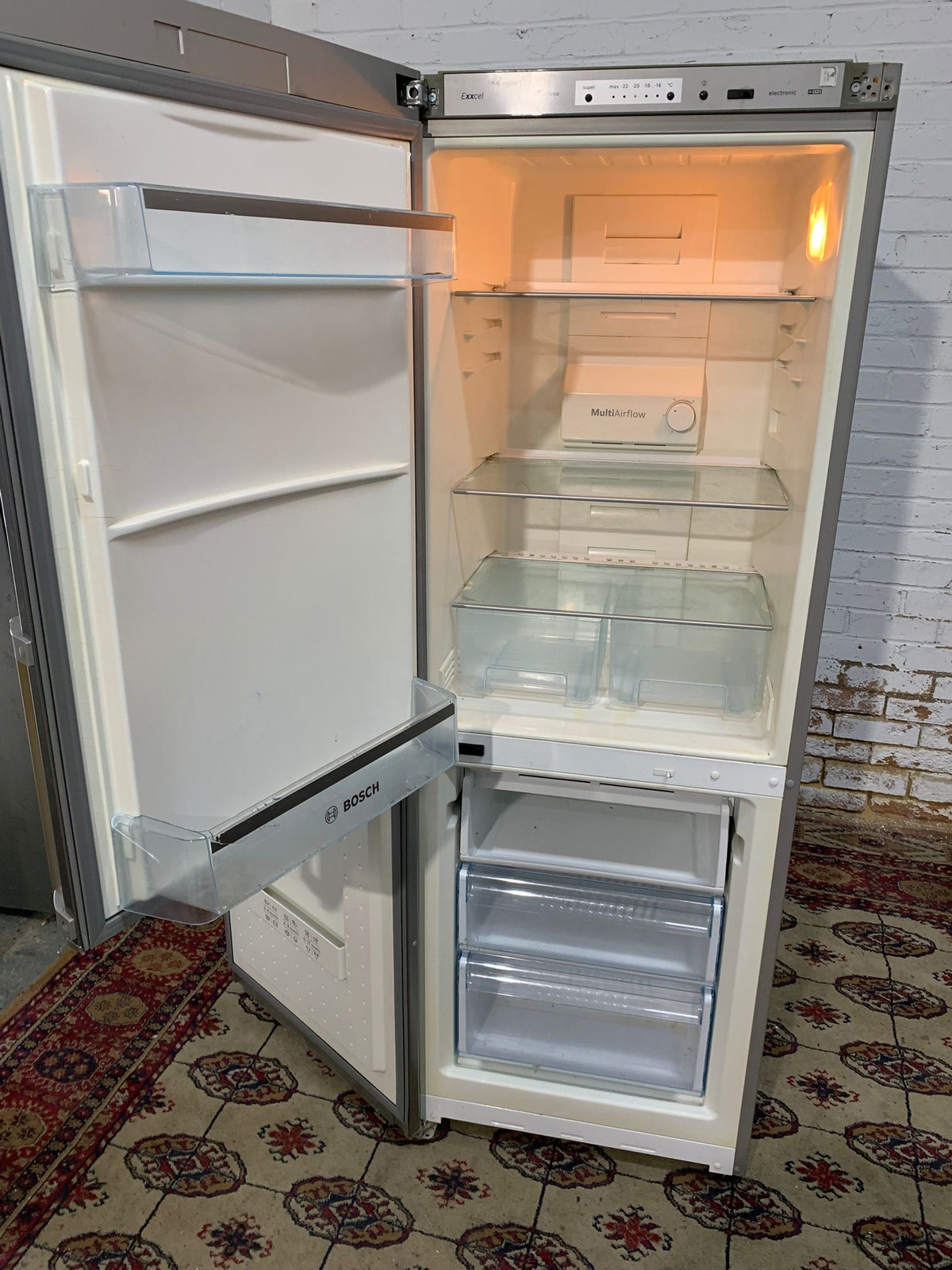 170CM Tall Bosch  Stainless Steel Fridge Freezer