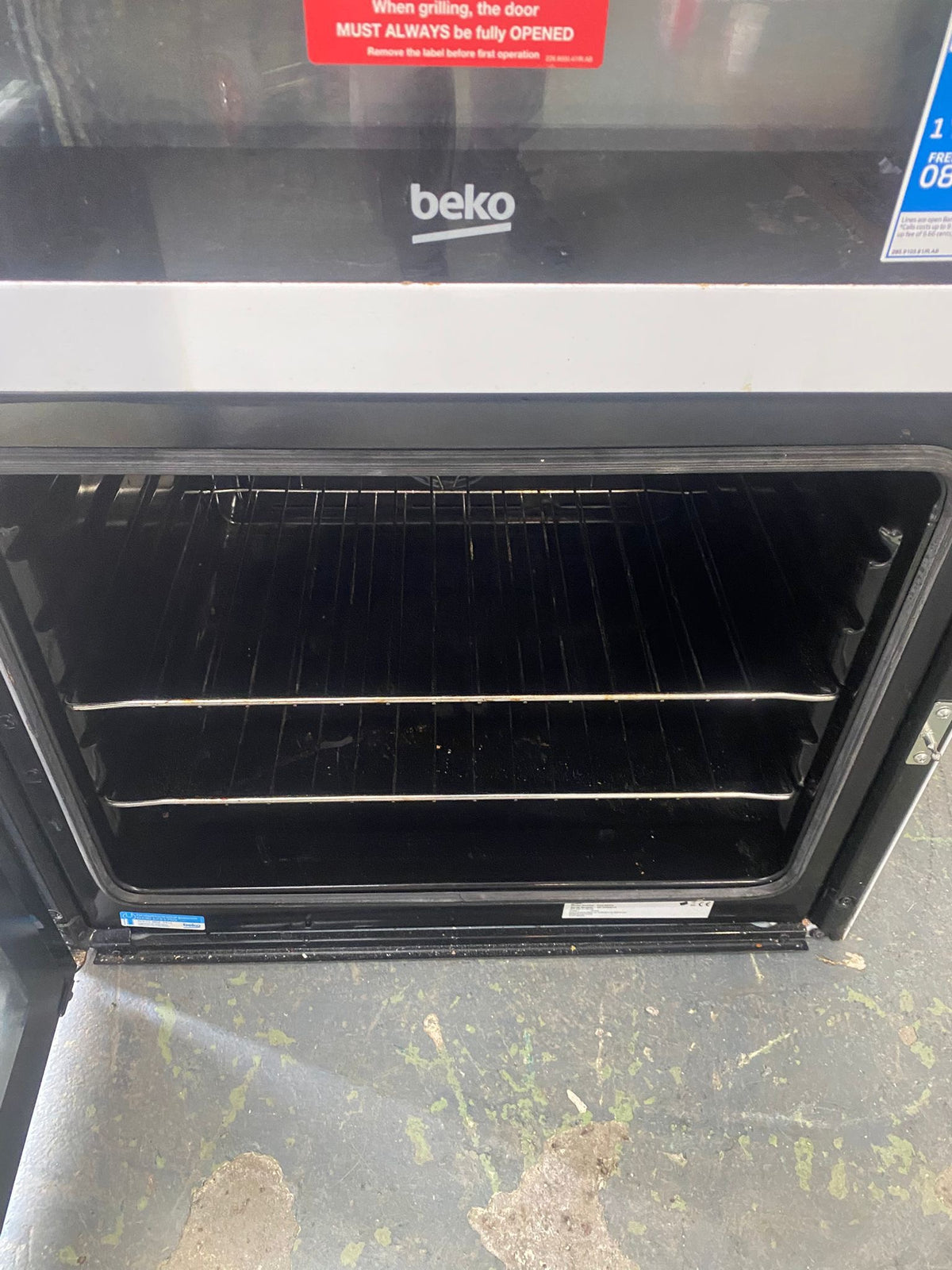 Beko White 60CM Electric Ceramic Cooker