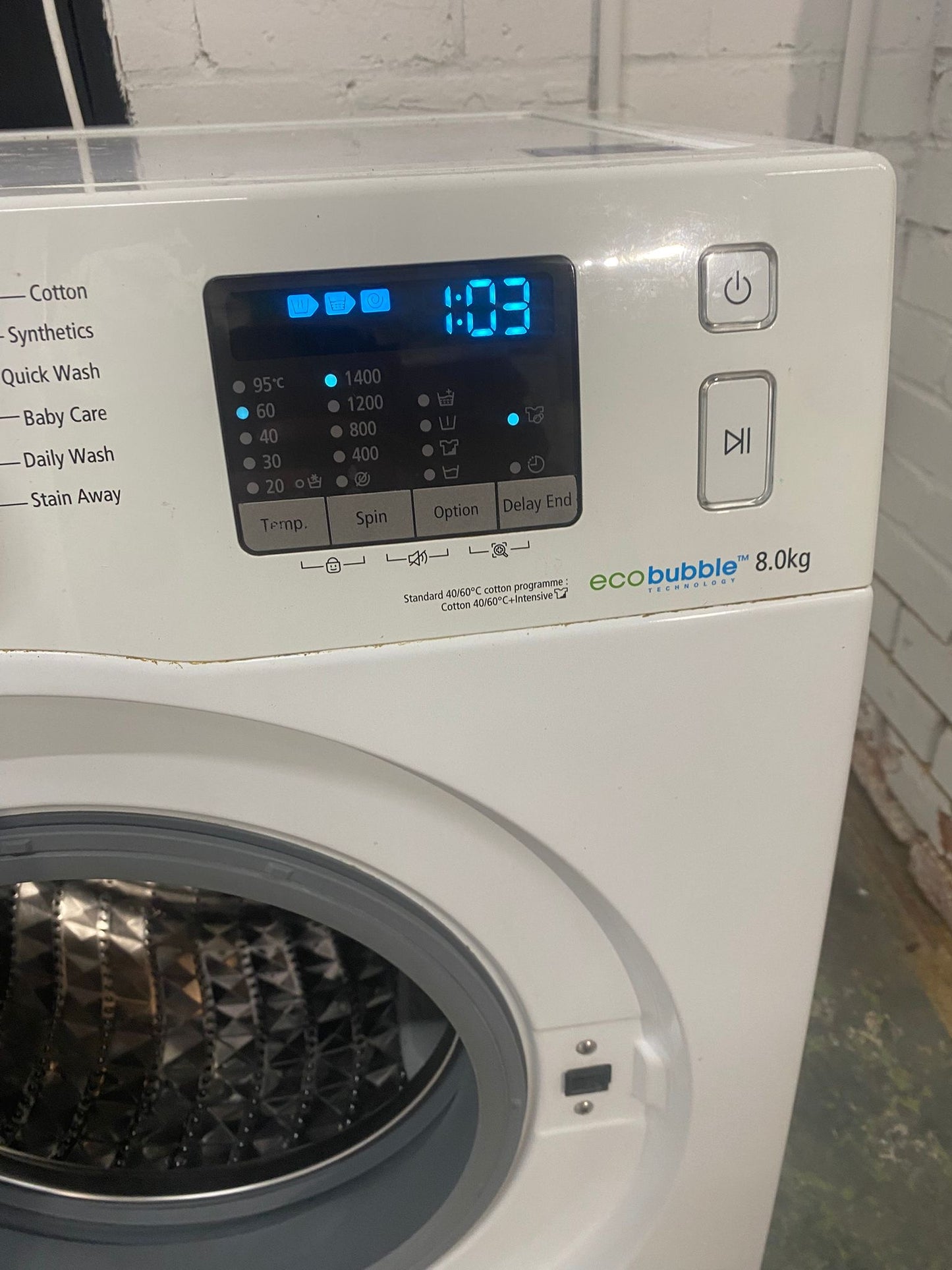 Samsung EcoBubble 8KG Washing Machine In White For Sale