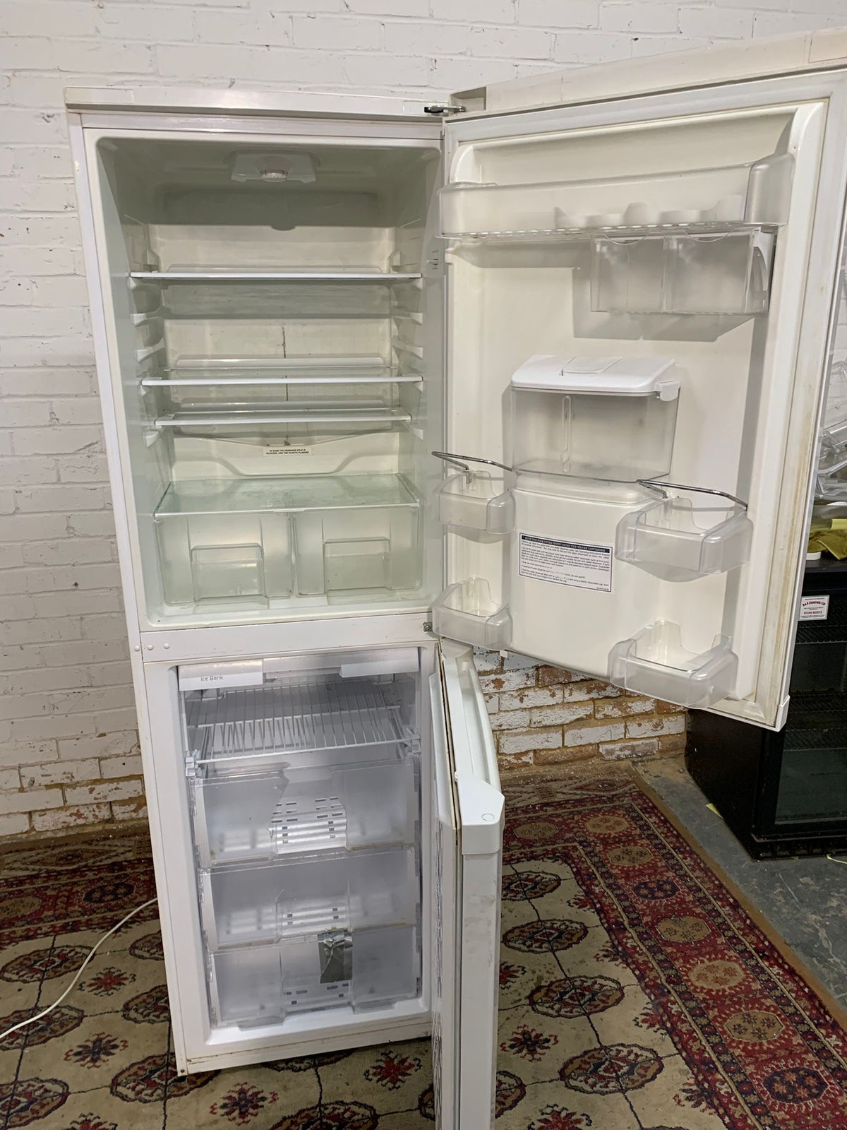 180CM Tall Beko White Fridge Freezer