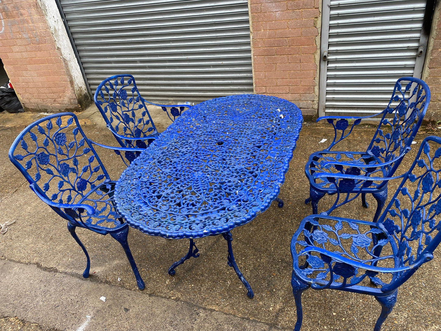 Vintage Garden Table With 4 Chairs For Sale