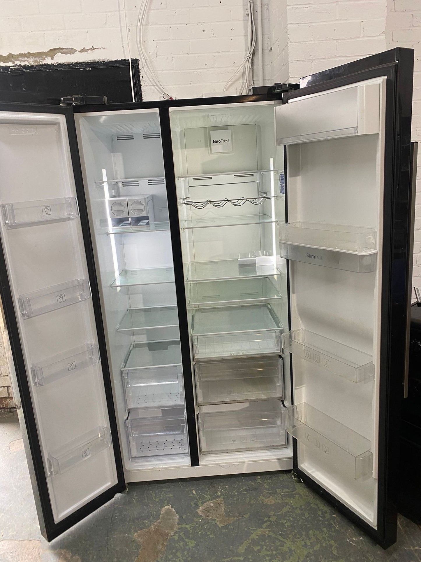 Beko Black American Fridge Freezer With Water Dispenser For Sale
