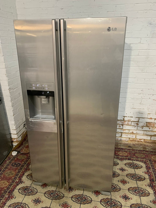 LG American Fridge Freezer