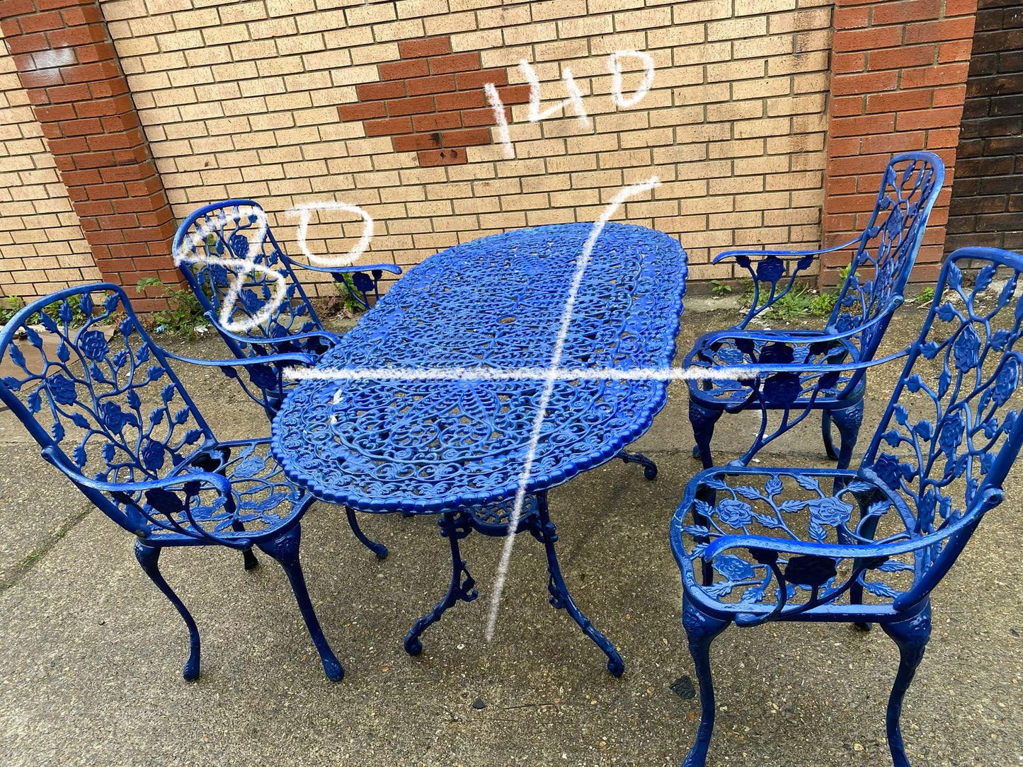 Vintage Garden Table With 4 Chairs For Sale