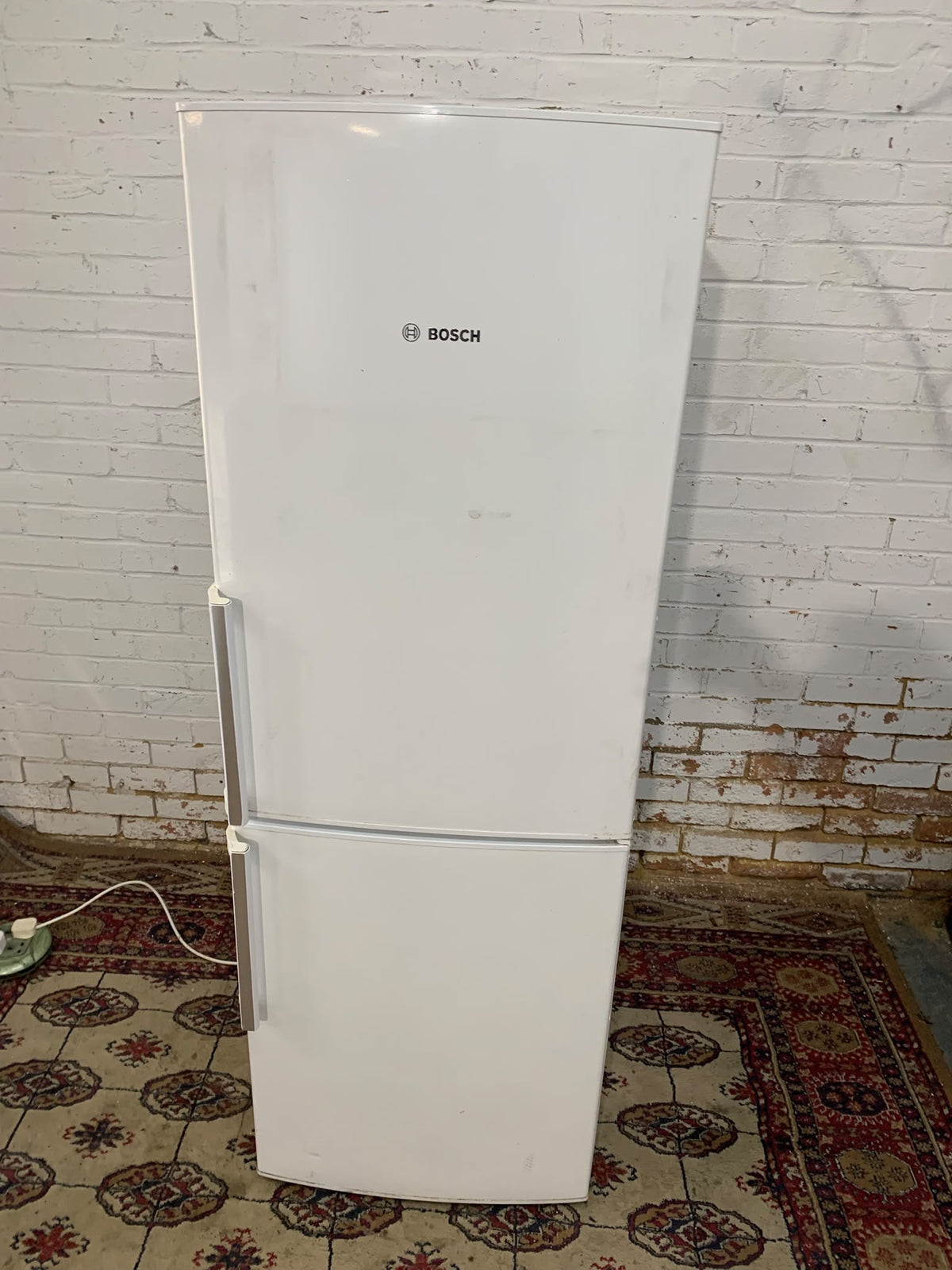 170CM Tall Bosch  White Fridge Freezer