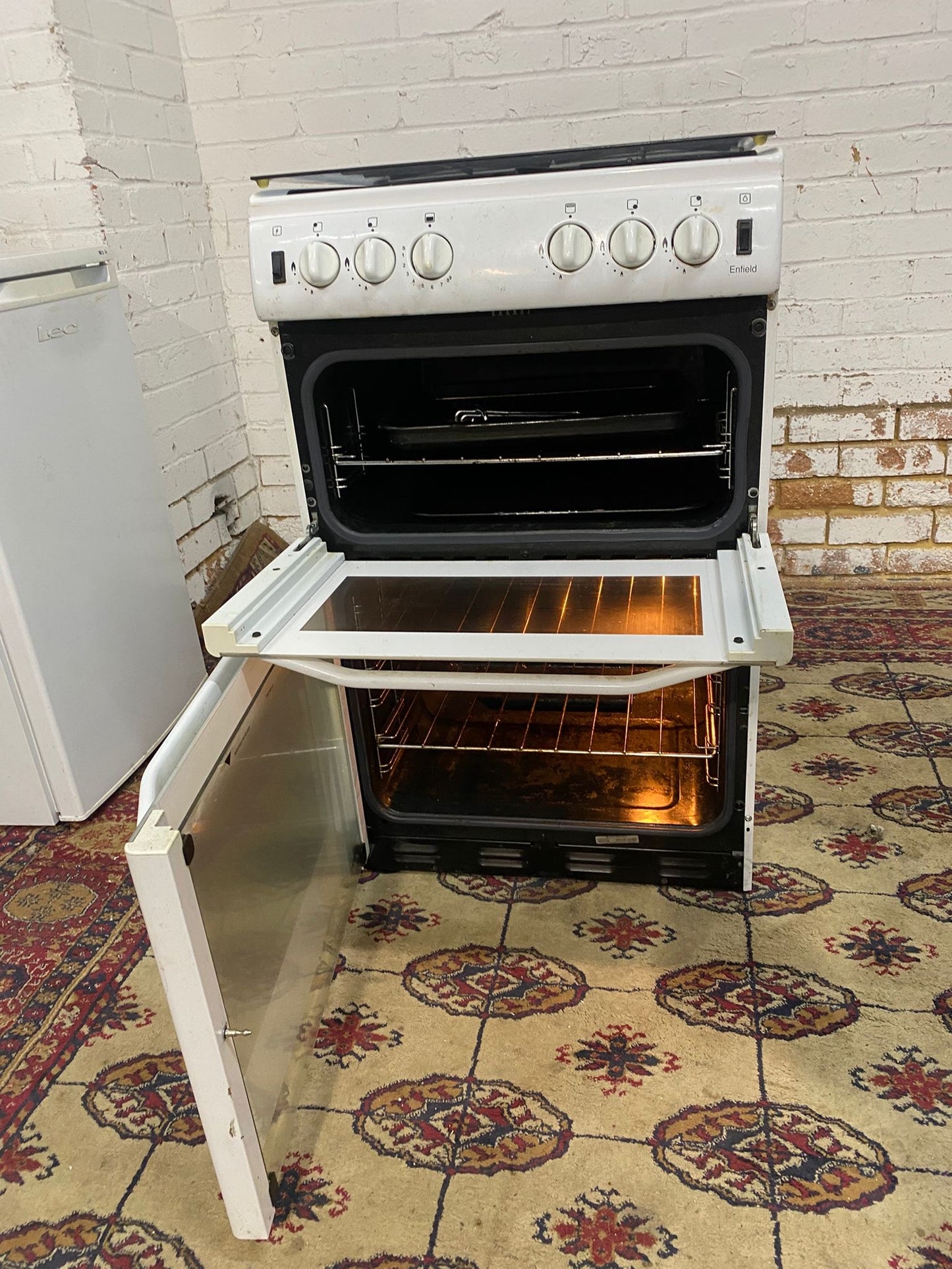 55CM Belling Gas Cooker With Oven/Grill For Sale