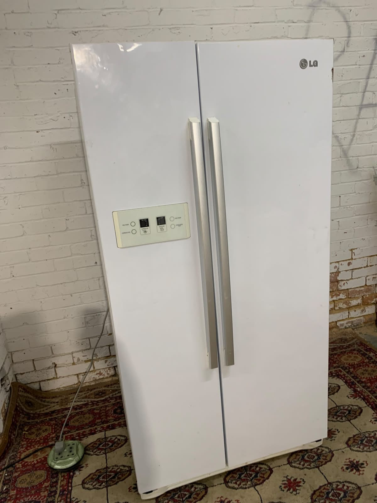 LG White American Double Door Fridge Freezer