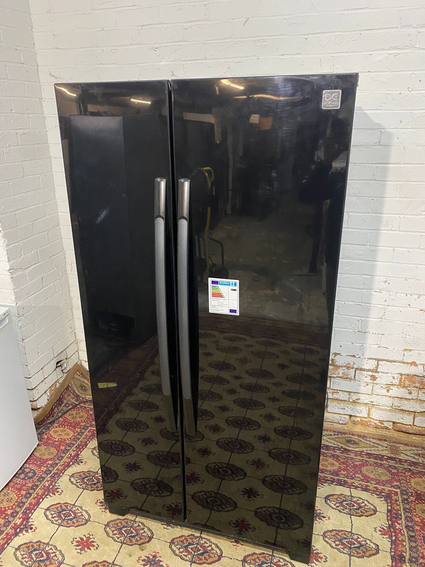 Daewoo Black American Double Door Fridge Freezer For Sale