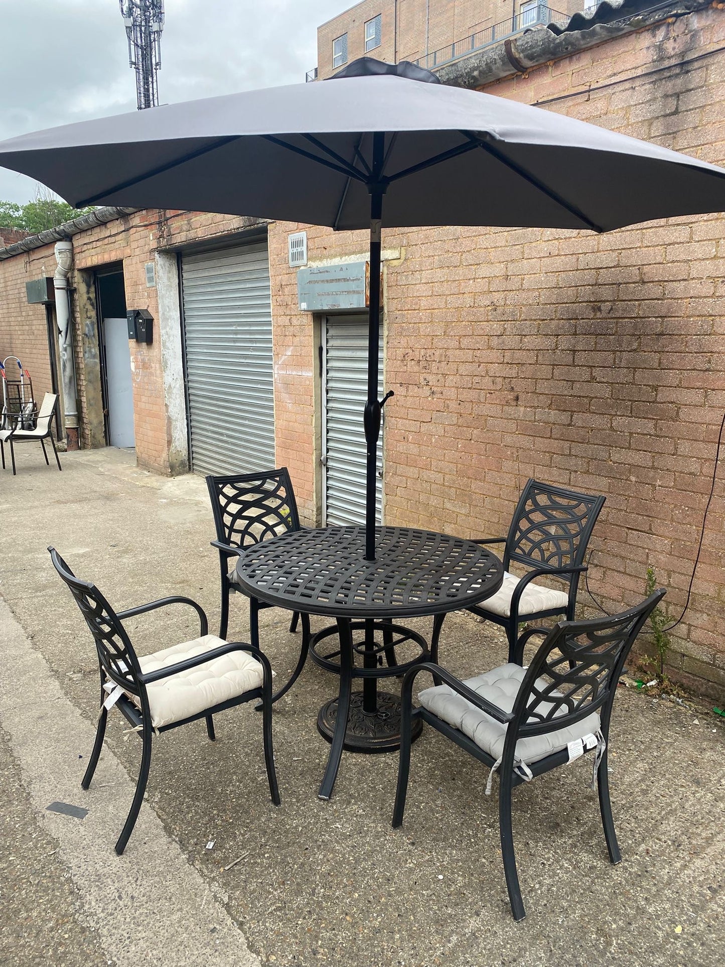 Beautiful Branded Garden Patio Set