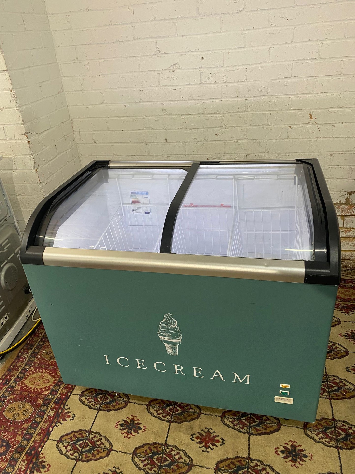 Beautiful Display Large Commercial Ice Cream Chest Freezer For Sale