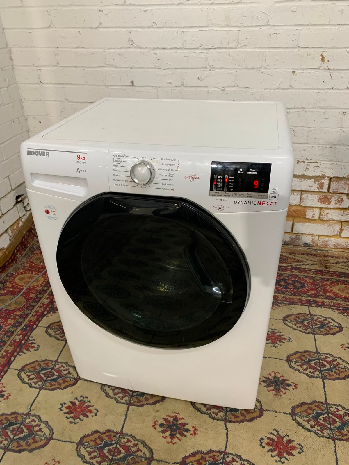 Hoover White 9KG Washing Machine With 1600 RPM Speed For Sale