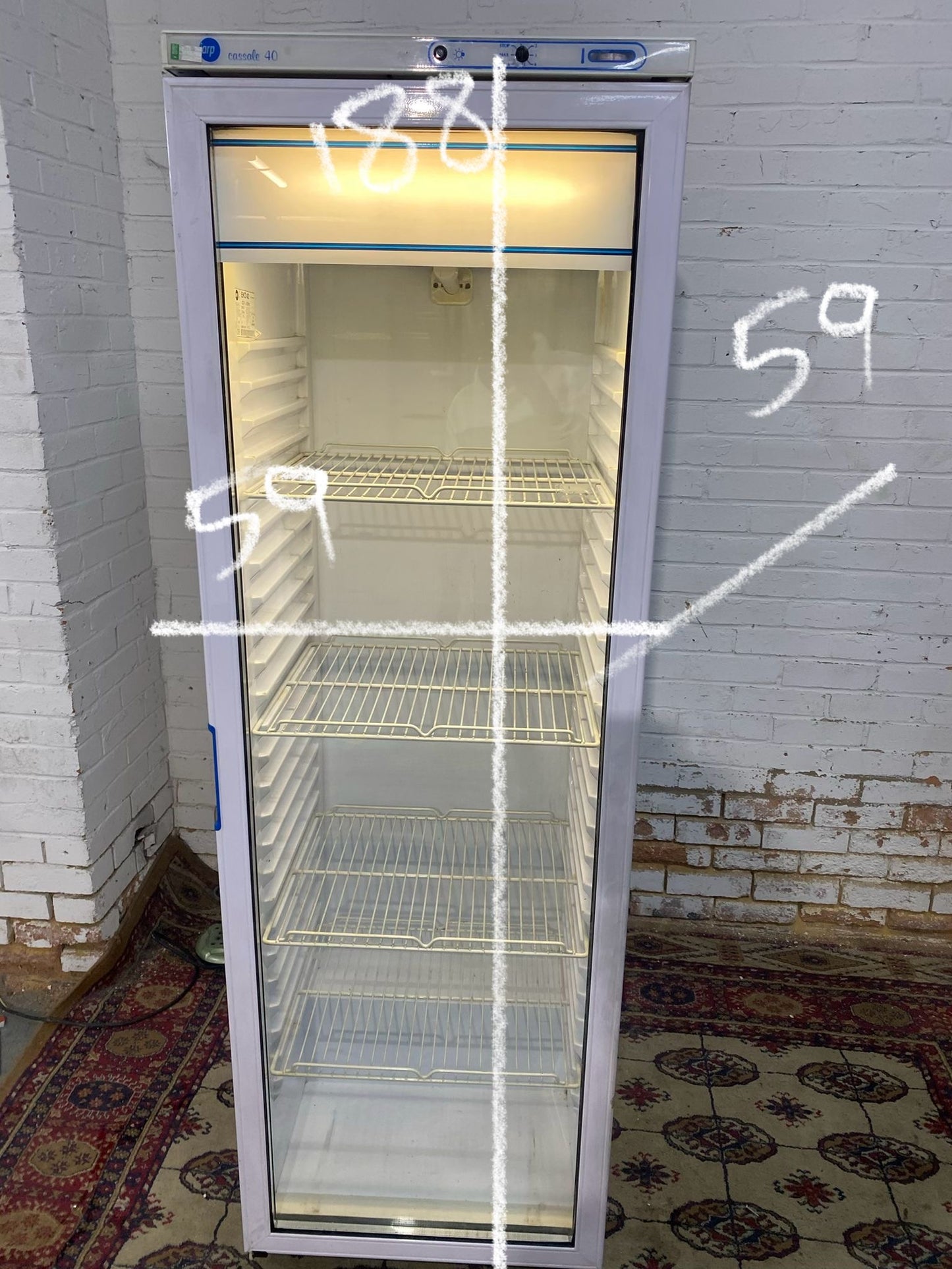 Standing Glass Display Drinks Fridge For Sale