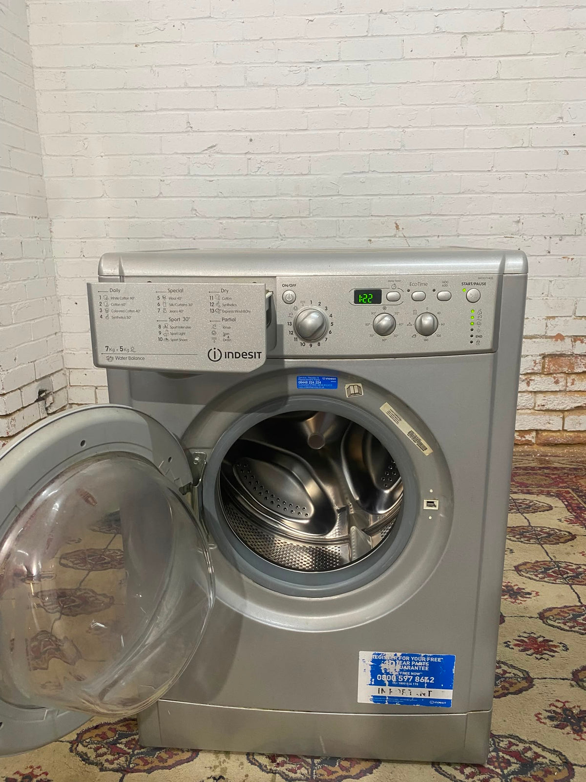 Indesit Grey Washer Dryer 7/5 For Sale