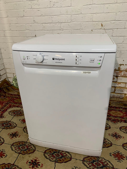 HotPoint White 60CM DishWasher For Sale