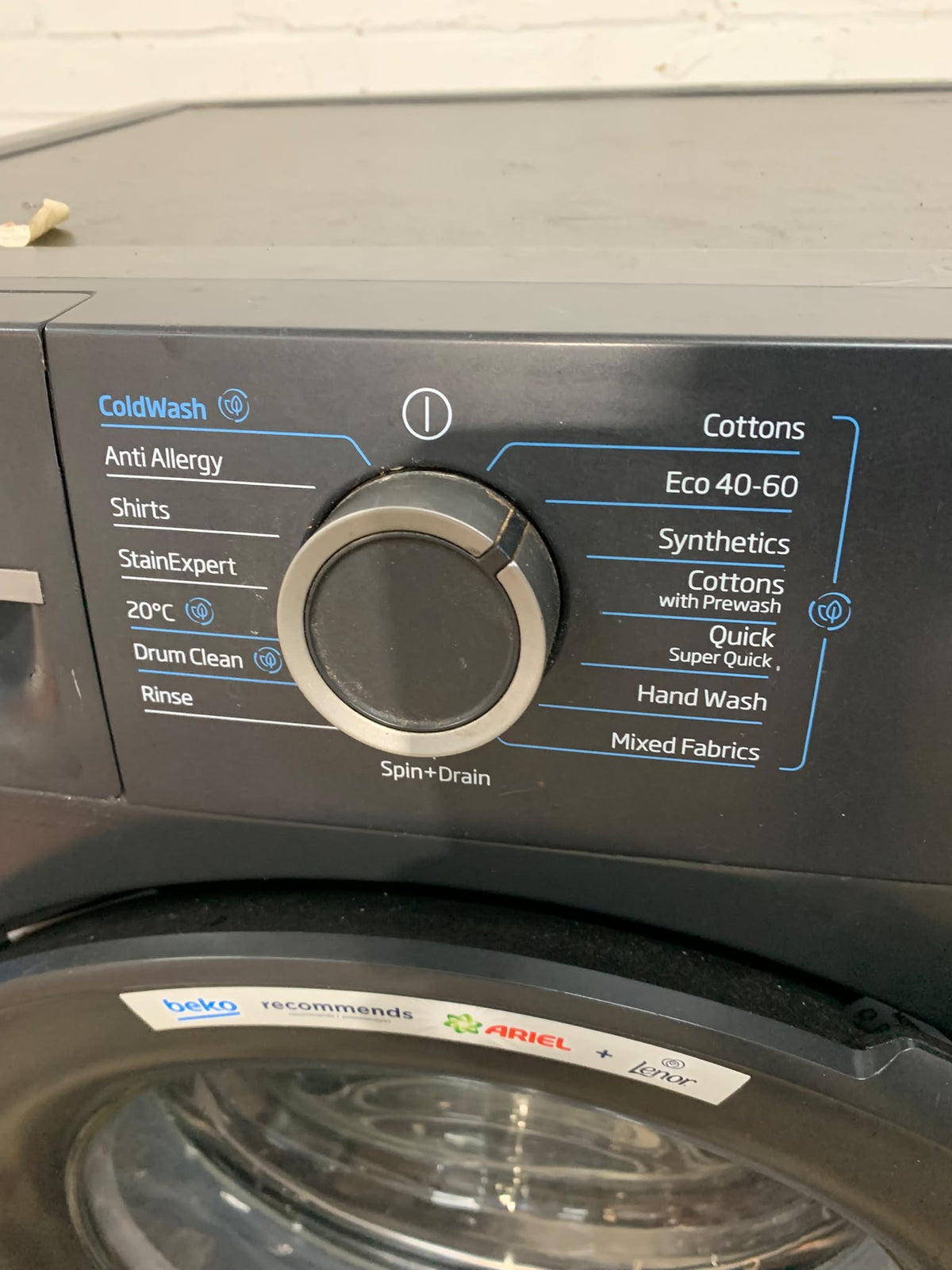 Beko Matt Black Fully Loaded 10KG Washing Machine