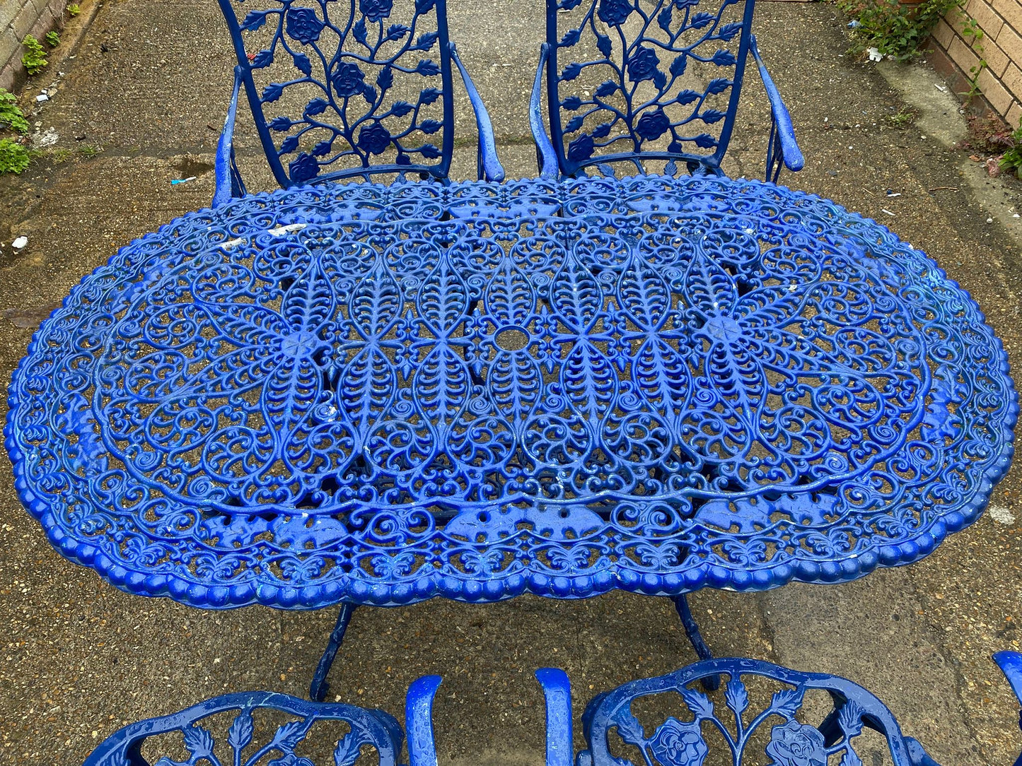 Vintage Garden Table With 4 Chairs For Sale
