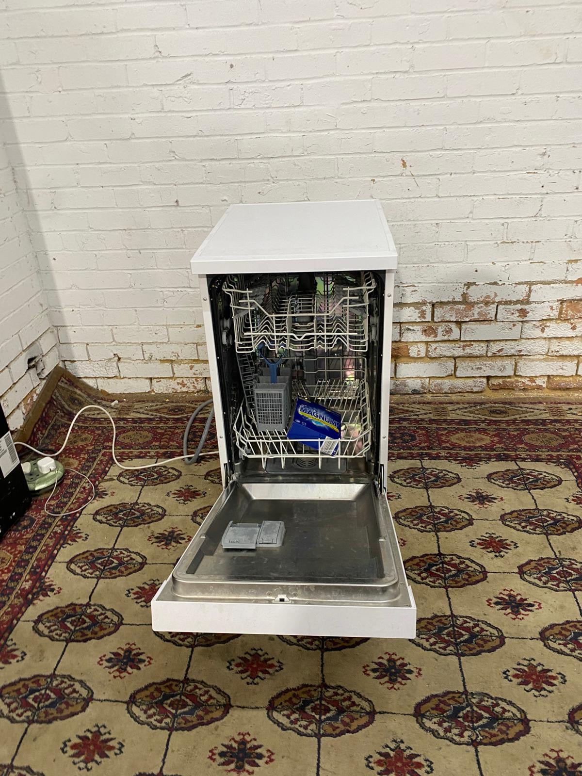 Bush SlimLine DishWasher For Sale