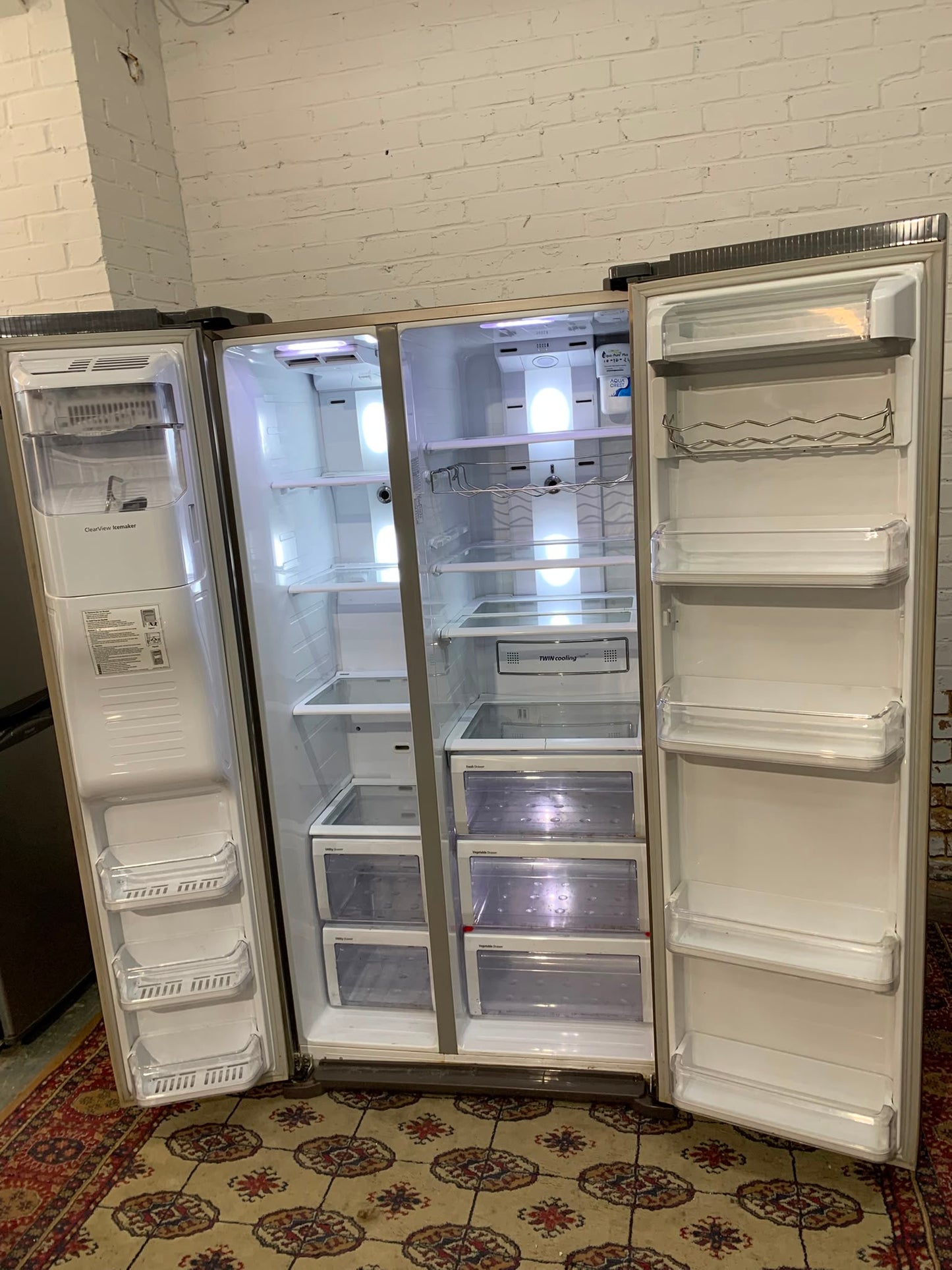 Samsung Plumb In With Icemaker American Fridge Freezer For Sale