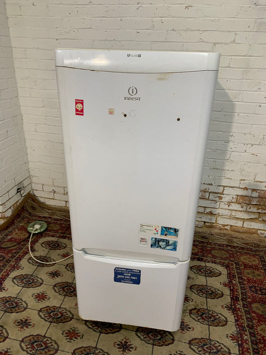 150CM Tall Indesit White Fridge Freezer