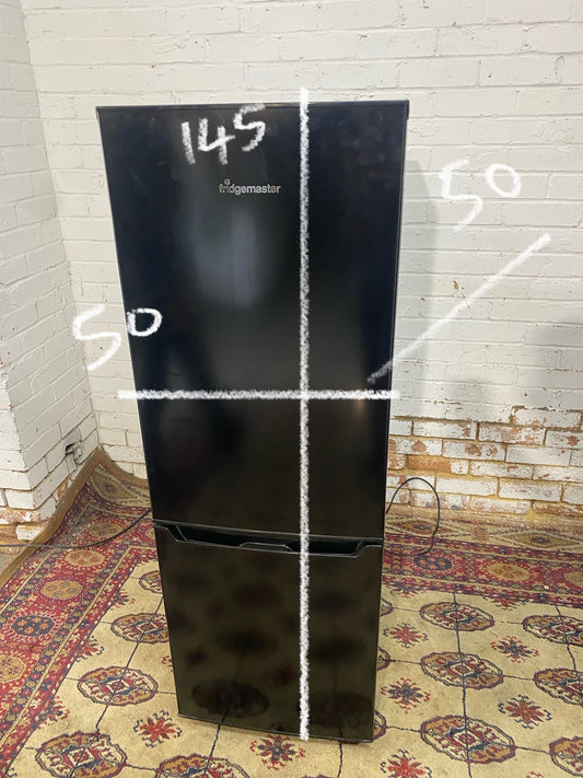 FridgeMaster Black Fridge Freezer For Sale